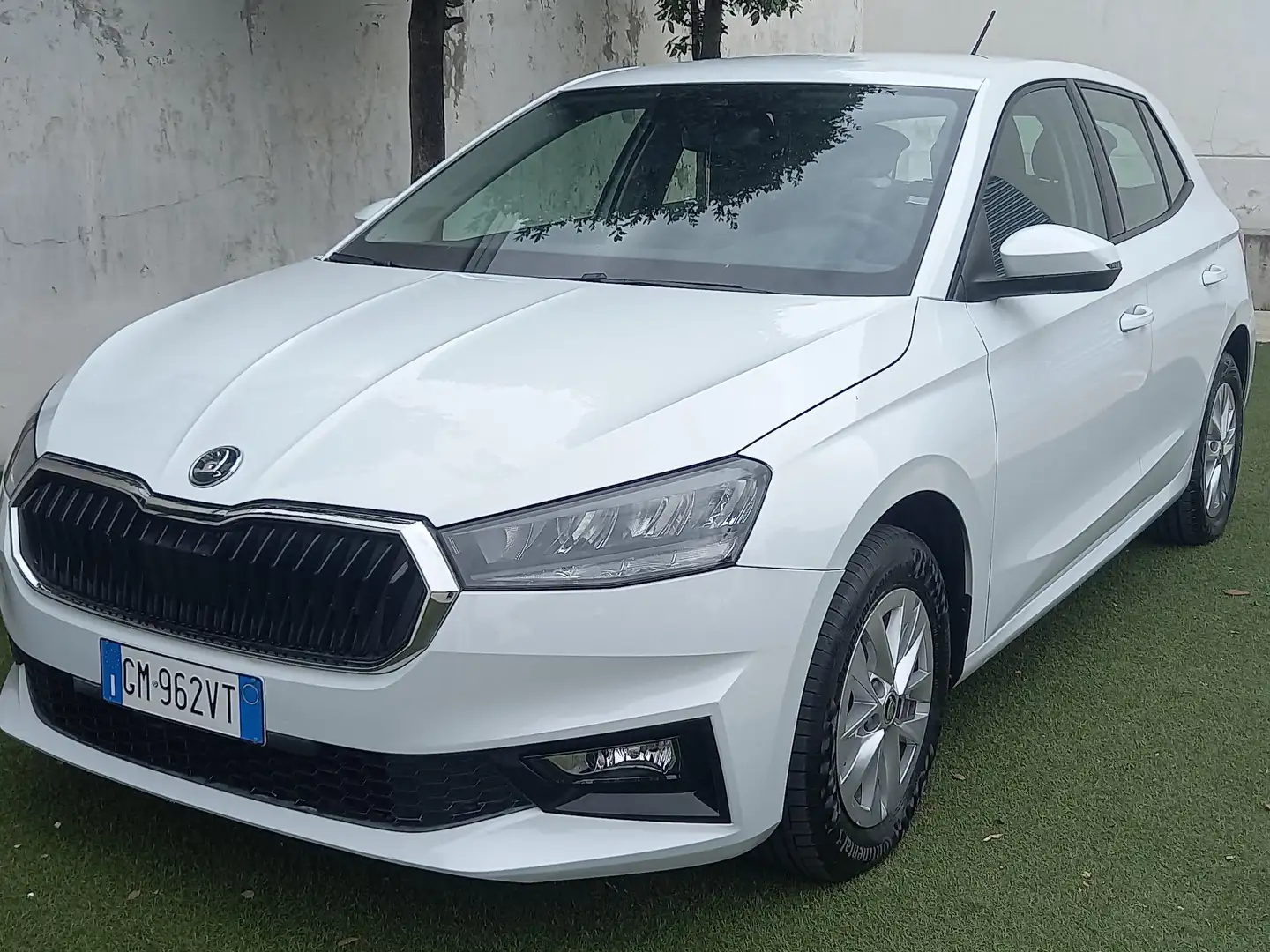 Skoda Fabia Fabia 1.0 mpi evo Ambition 65cv Blanc - 1