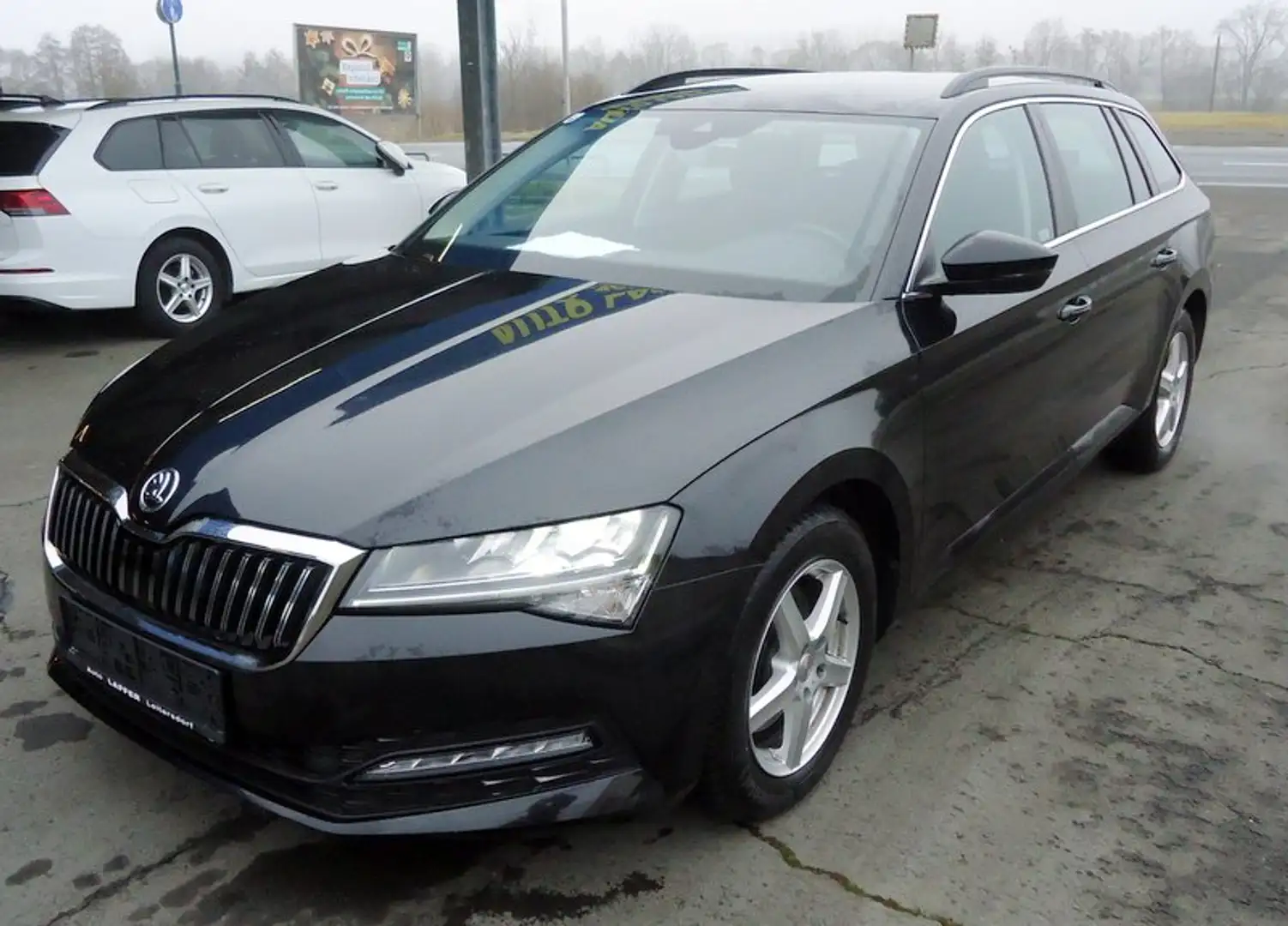 Skoda Superb Kombi Ambition DSG **AHV**LED**TOP Schwarz - 2