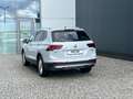 Volkswagen Tiguan Allspace Highline 2.0 TDI DSG 4MOTION *AHK,Pano,Standheiz. Silber - thumbnail 4