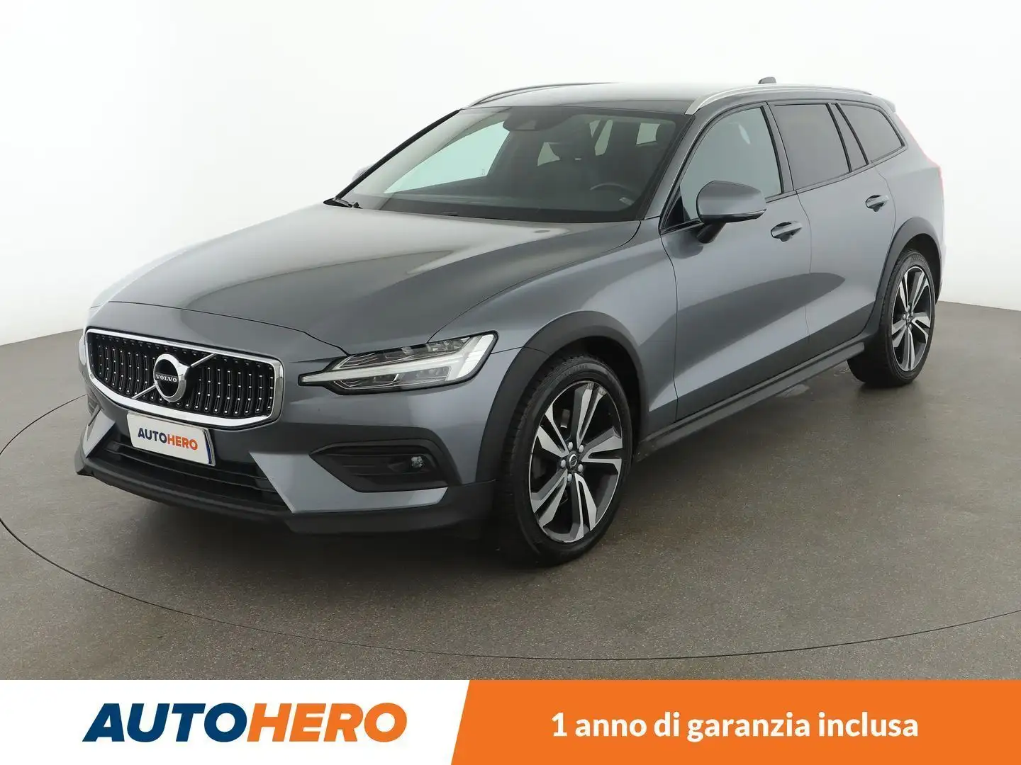 Volvo V60 Cross Country 2.0 D4 Pro Geartronic AWD Gri - 1