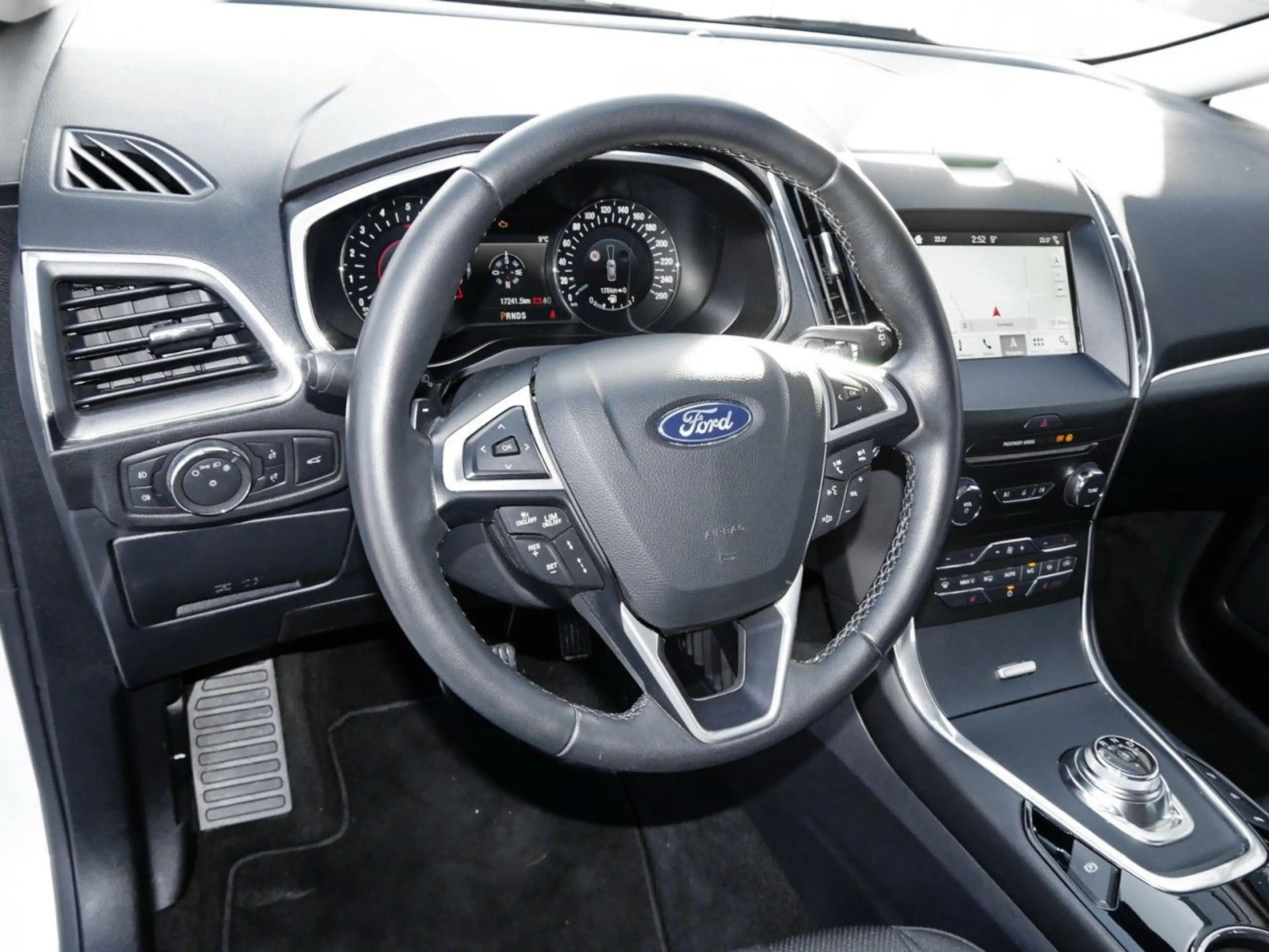 Ford S-Max S-MAX Titanium 2.0 EBl. 4x4 Autom.+Navi+LED+ACC — photo 15