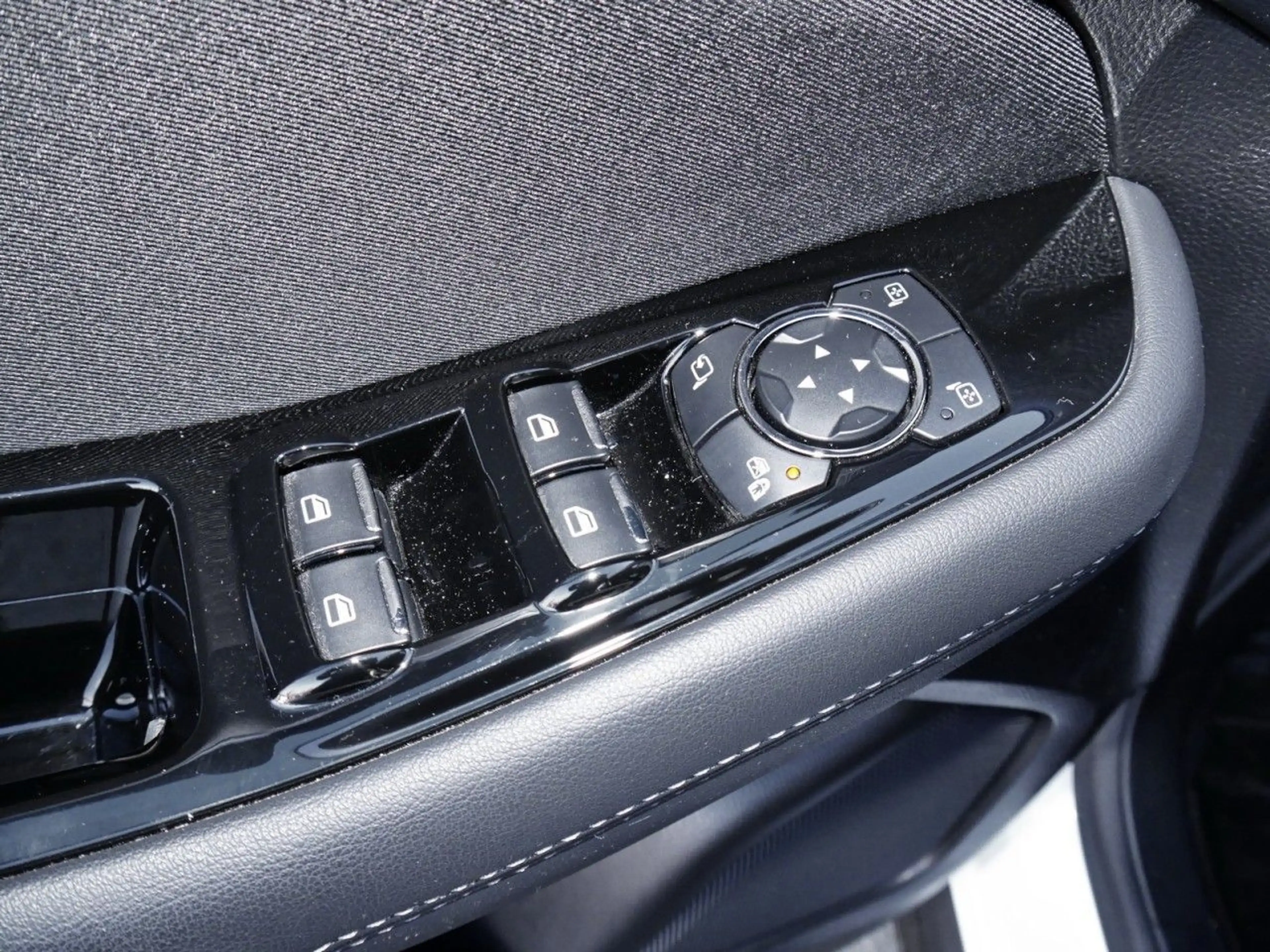 Ford S-Max S-MAX Titanium 2.0 EBl. 4x4 Autom.+Navi+LED+ACC — photo 12