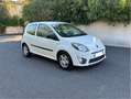 Renault Twingo TWINGO ll 1.2 16V LEV 75 1* Main FR Blanc - thumbnail 1