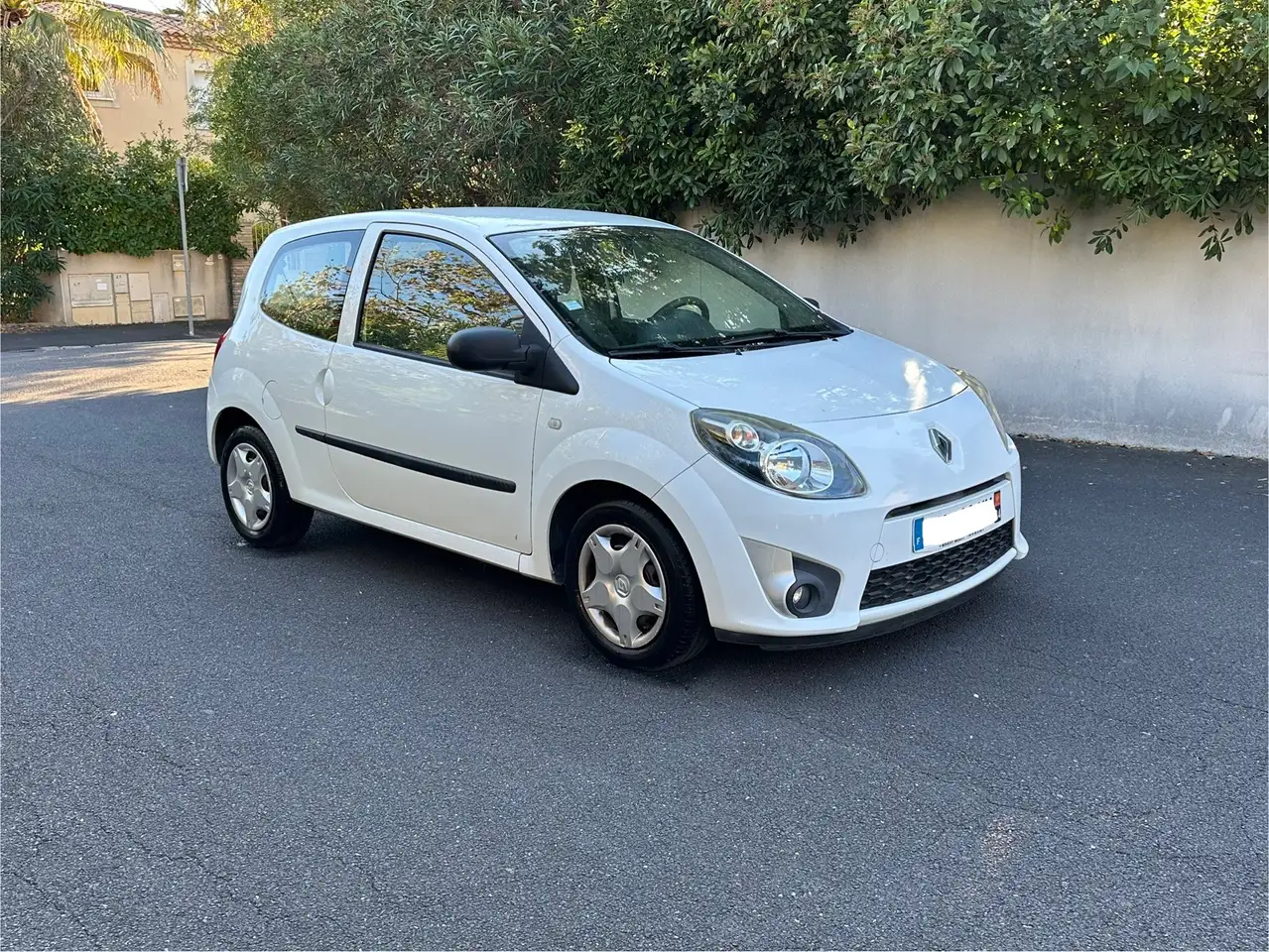 Renault Twingo TWINGO ll 1.2 16V LEV 75 1* Main FR
