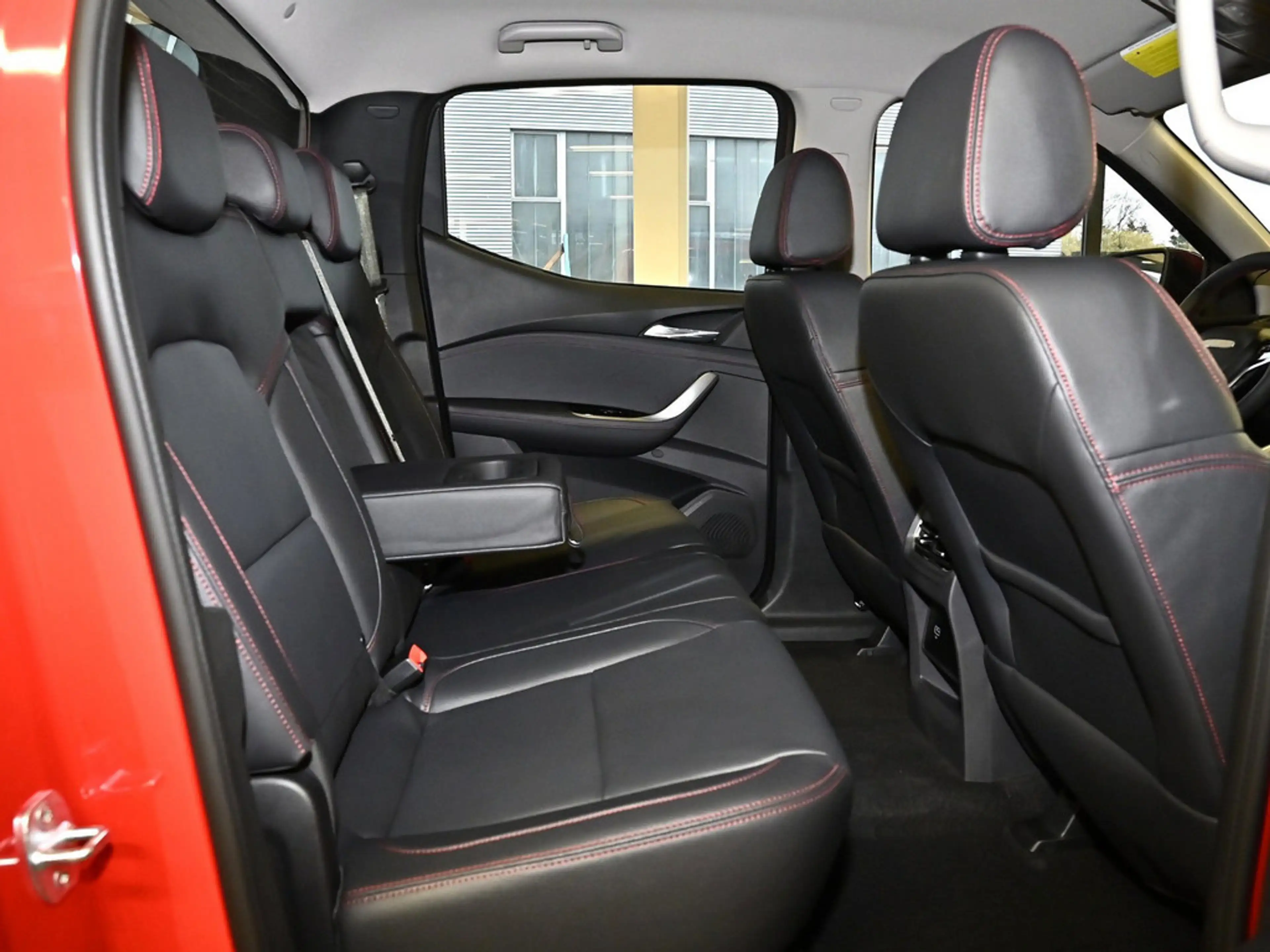 Maxus T60 MAX 4WD Luxury LED Klima Leder 360 ° 3,5t — photo 8