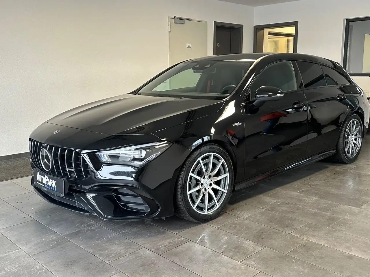 Mercedes-Benz CLA 45 AMG