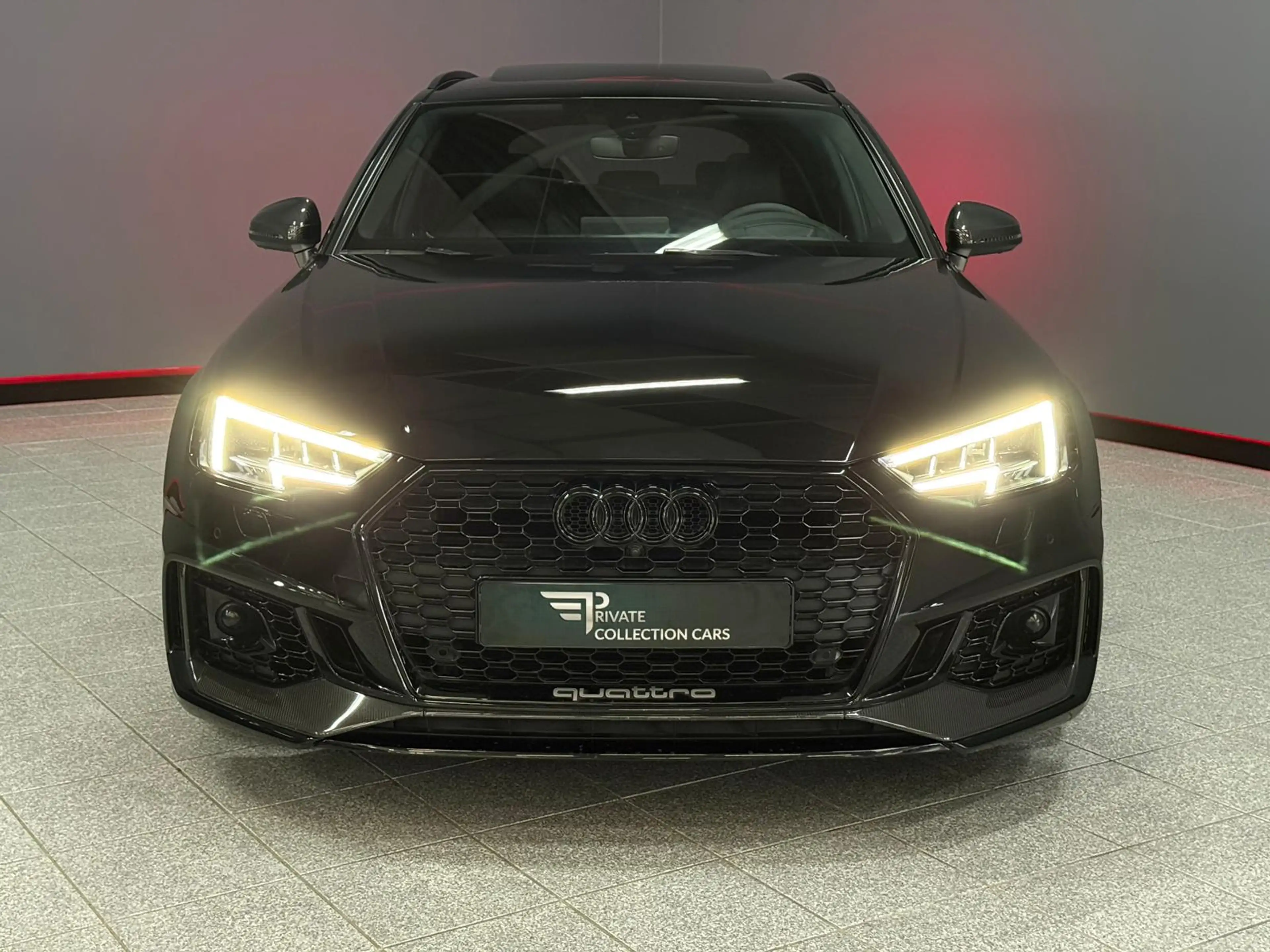 Audi RS4 Avant 2.9 TFSI quattro Pano|HUD|Carbon|B&O — photo 4