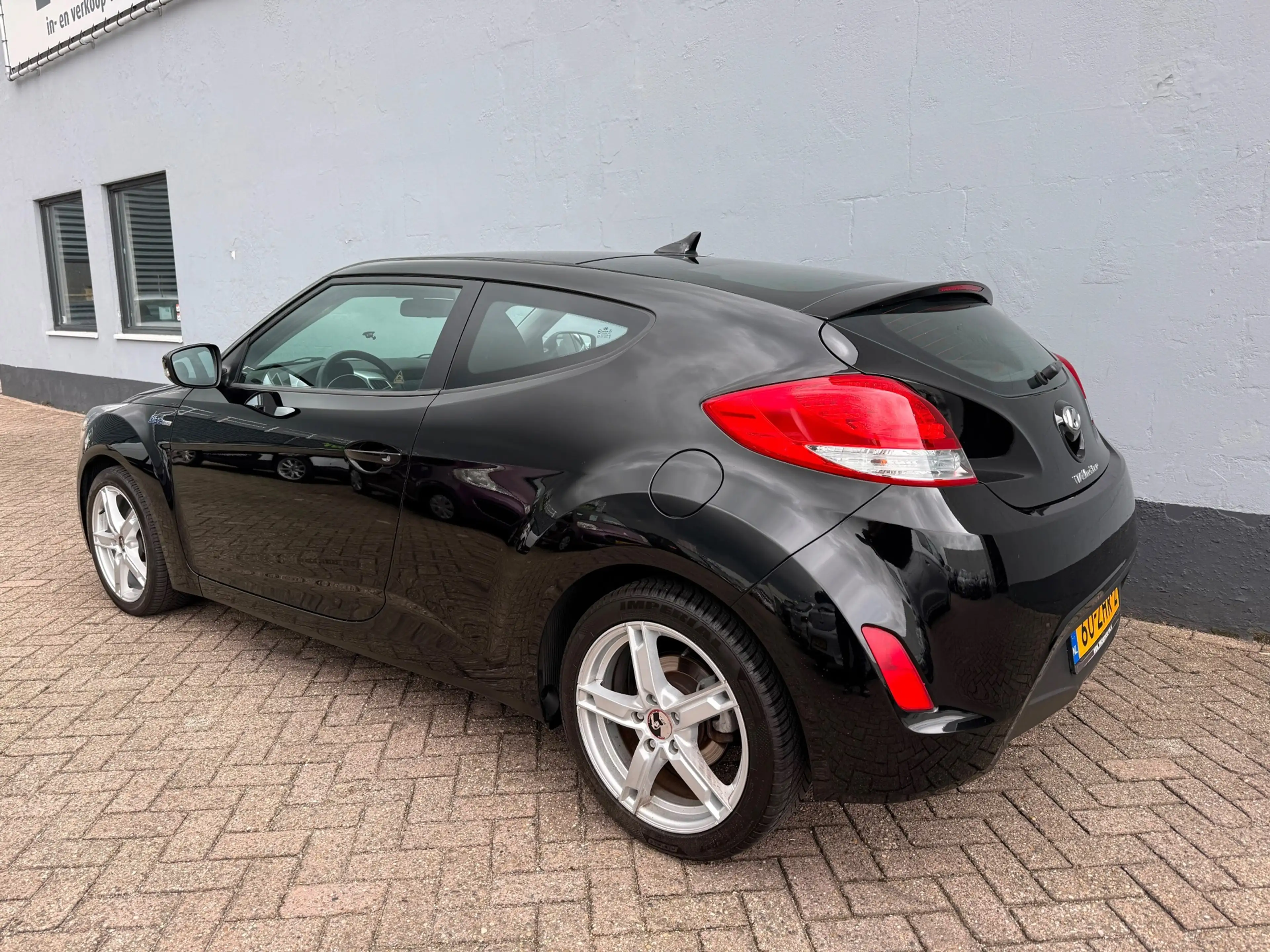 Hyundai VELOSTER 1.6 GDI i-Motion - Dealer Onderhouden — photo 3