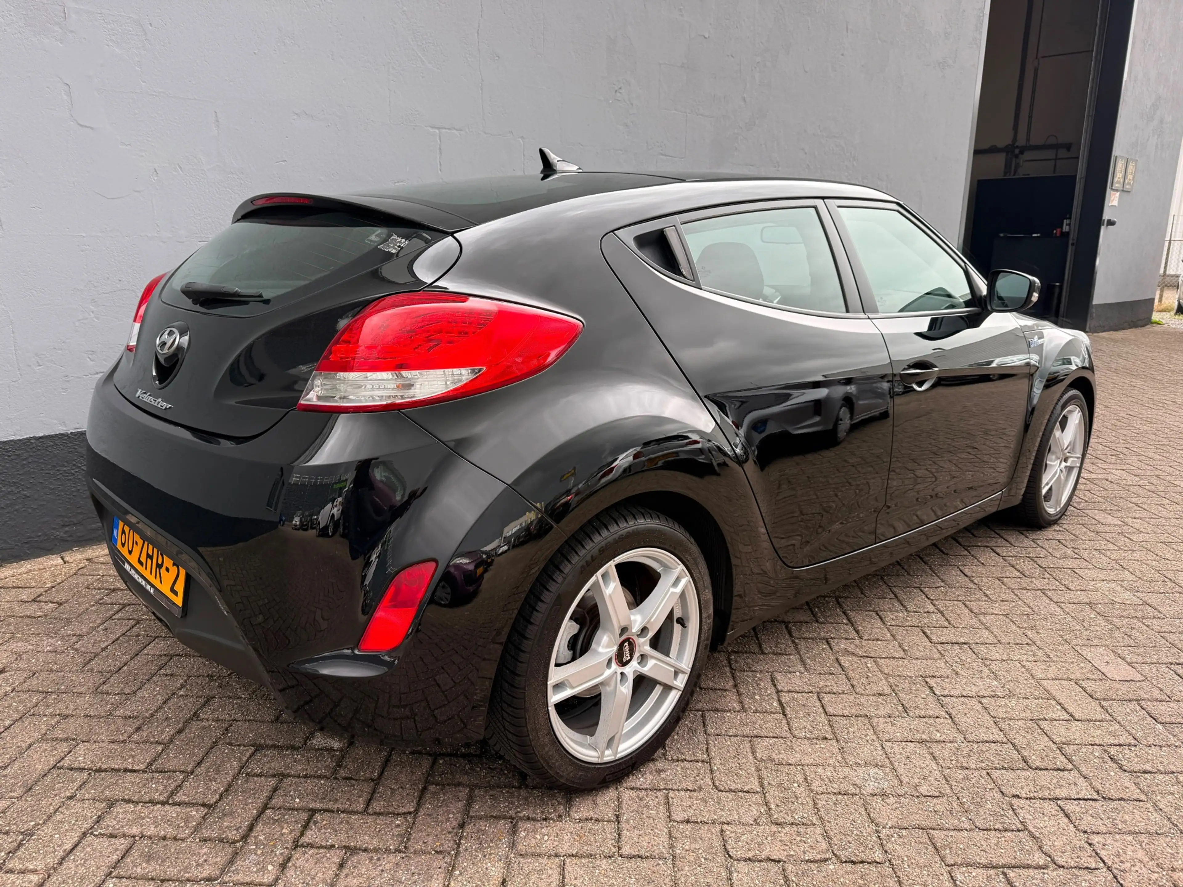 Hyundai VELOSTER 1.6 GDI i-Motion - Dealer Onderhouden — photo 6