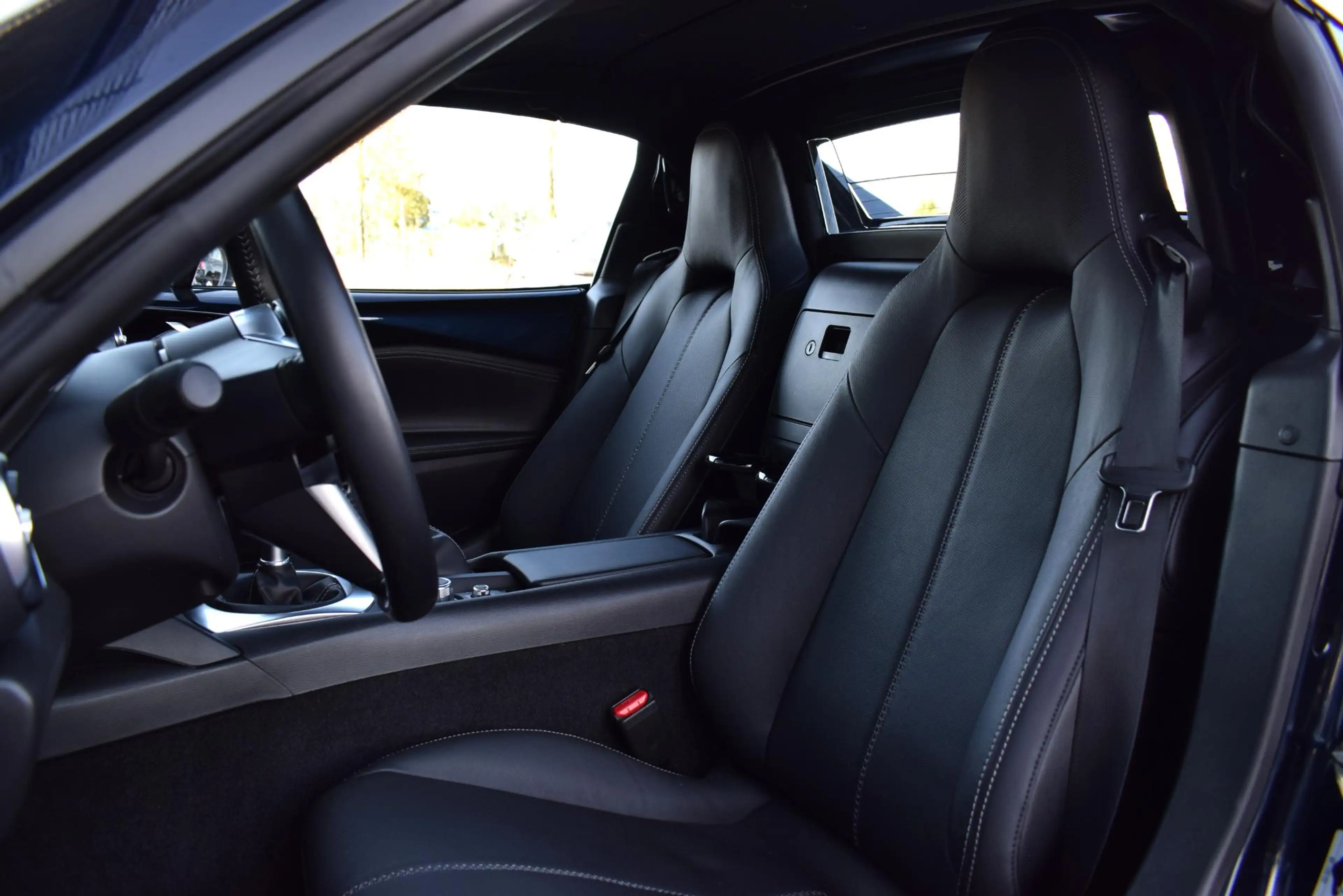 Mazda MX-5 RF 2.0 SkyActiv-G 184 Exclusive-Line | Hardtop | 1 — photo 5