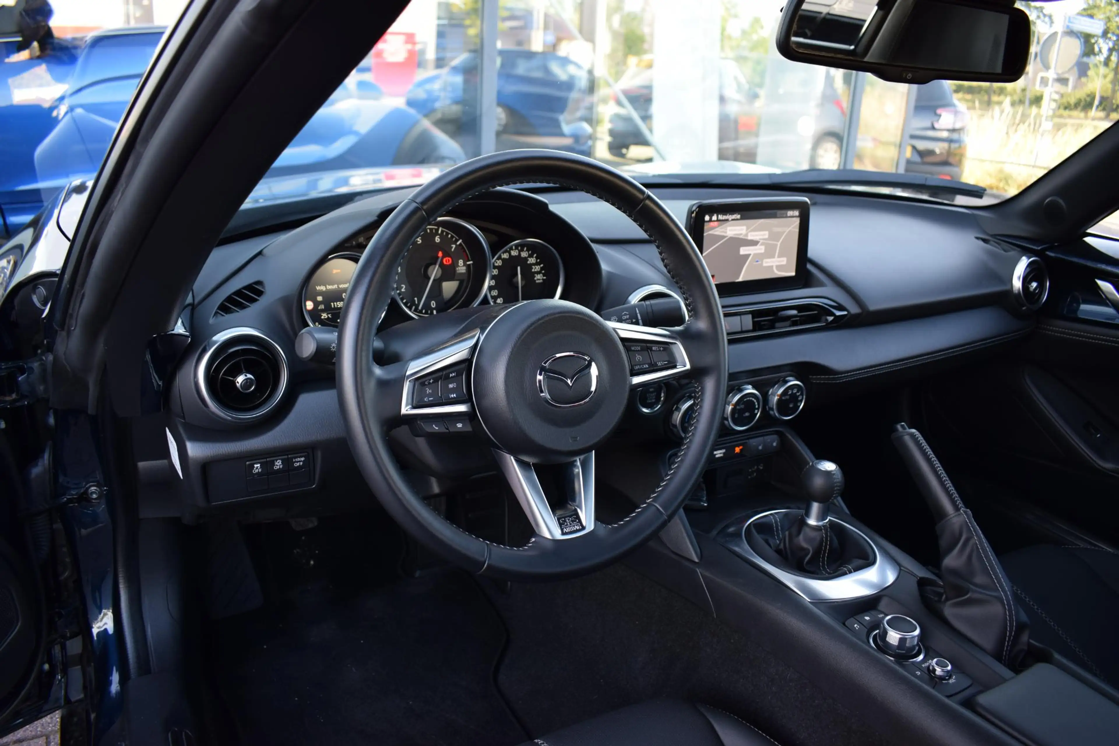 Mazda MX-5 RF 2.0 SkyActiv-G 184 Exclusive-Line | Hardtop | 1 — photo 4
