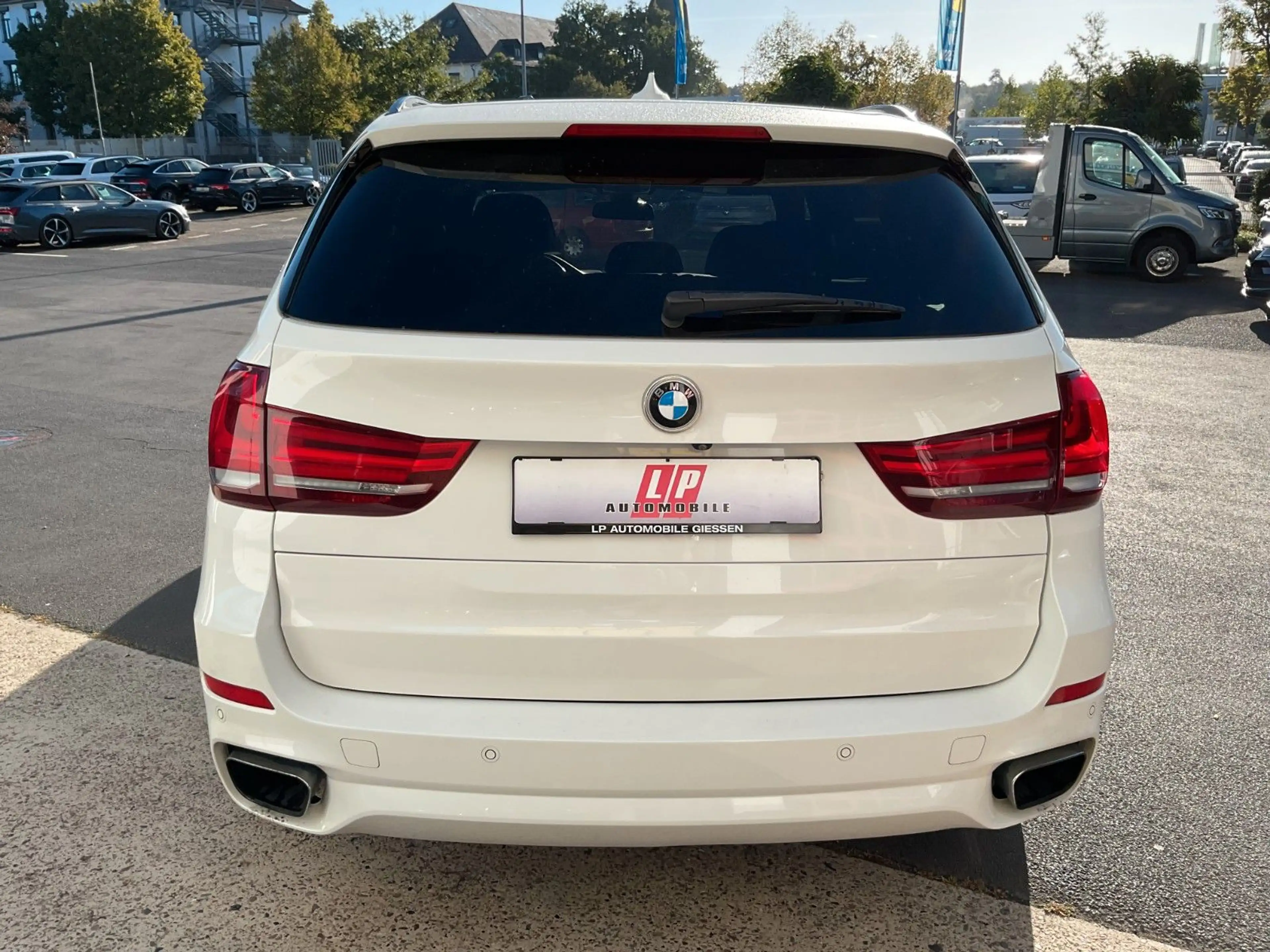 BMW X5 xDrive 40 d M-Paket Standh. LEDER HUD AHK ACC — photo 6