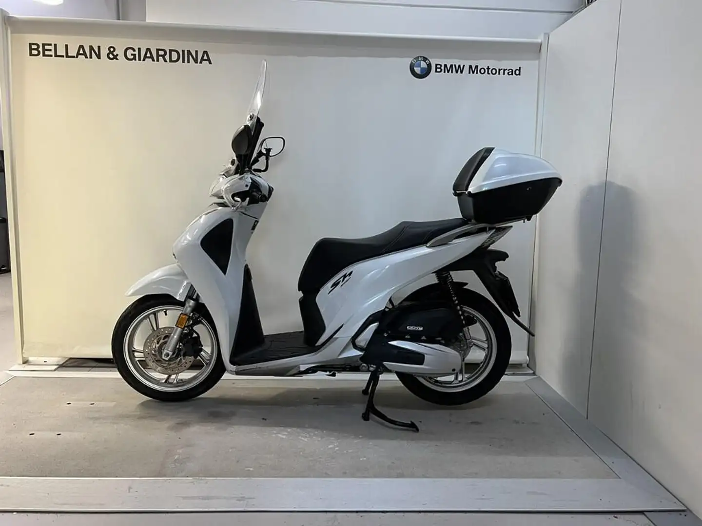 Honda SH 125 Abs my17 - 1