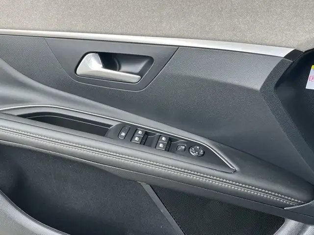 Peugeot 3008 view 14