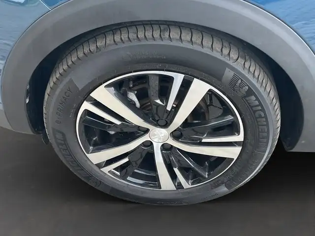Peugeot 3008 view 7