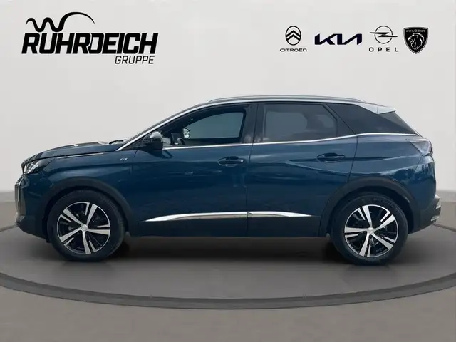 Peugeot 3008 view 2