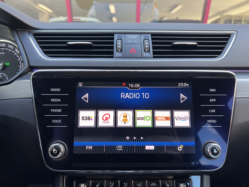 Skoda Superb Combi 1.5 TSI ACT Business Edition | NL Auto | Cru — photo 23