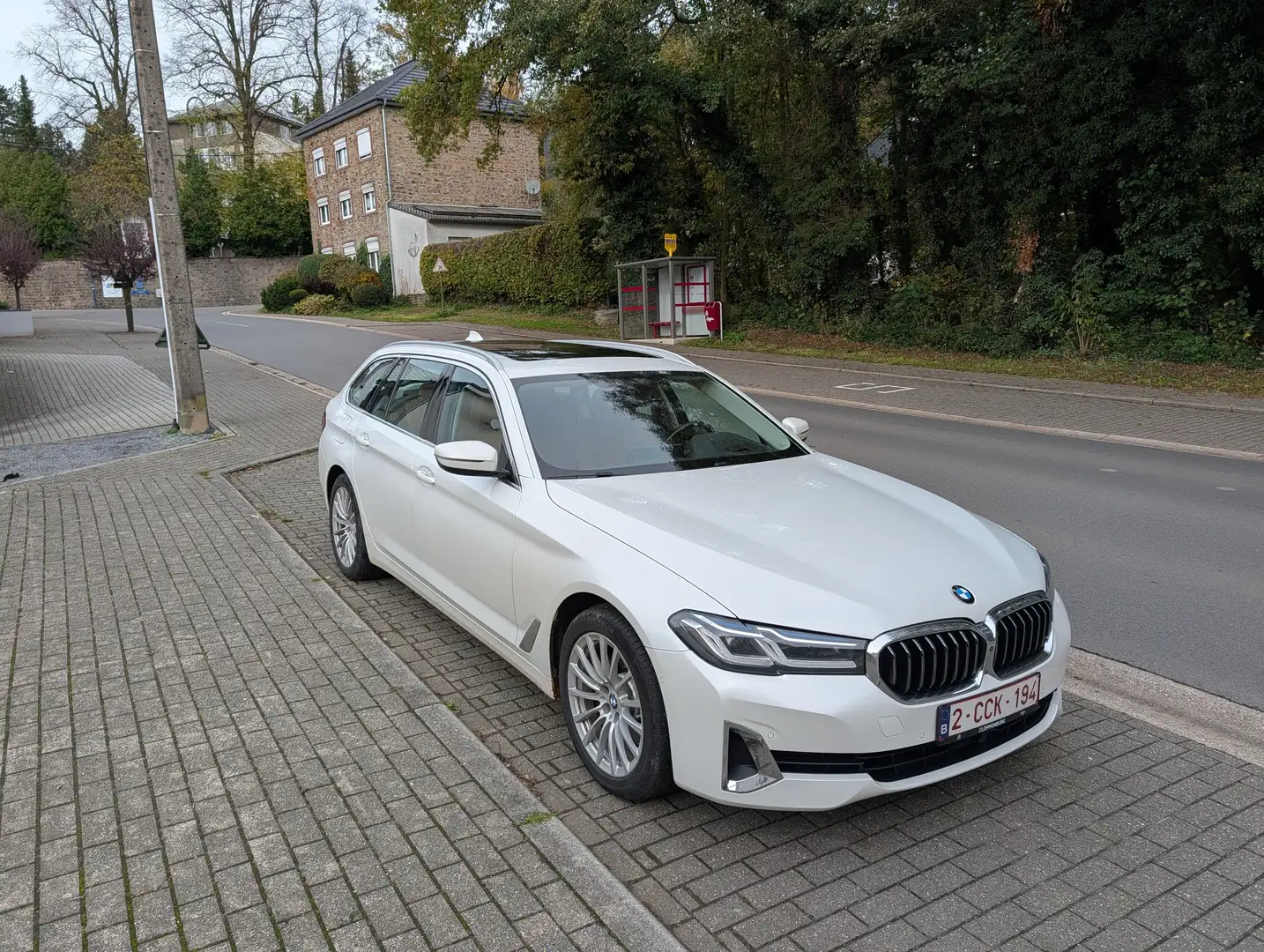 BMW 520 Touring 520 dA MHEV Wit - 1