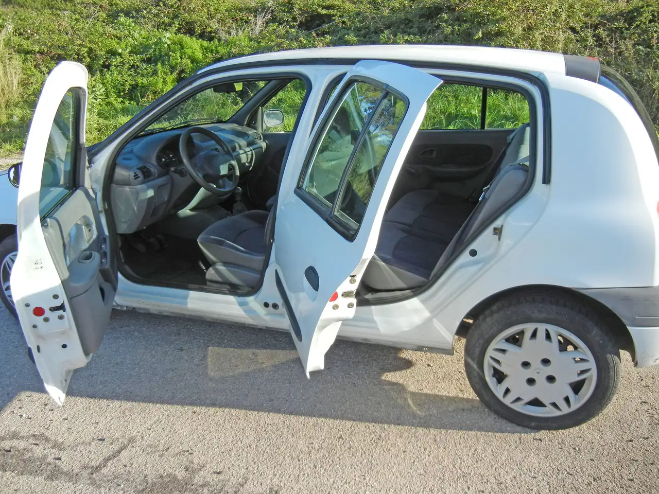 Renault Clio 5p 1.4 RT, foto 11