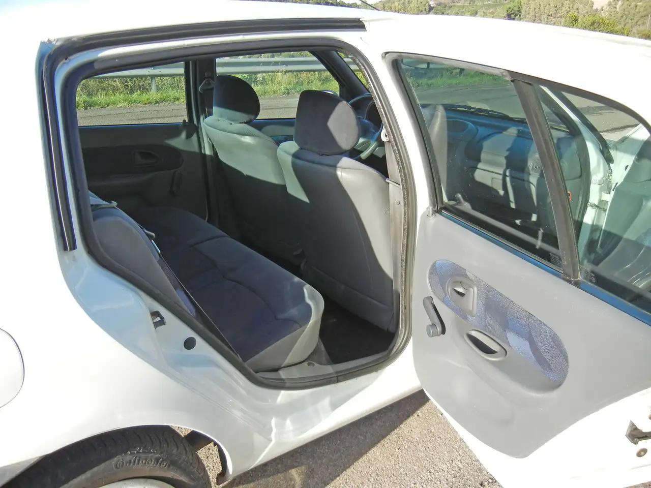 Renault Clio 5p 1.4 RT, foto 7