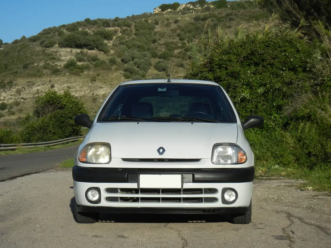 Renault Clio 5p 1.4 RT, foto 3