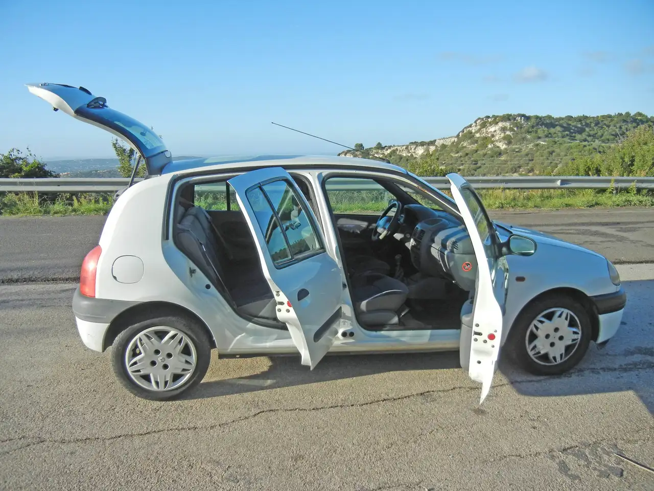 Renault Clio 5p 1.4 RT, foto 8