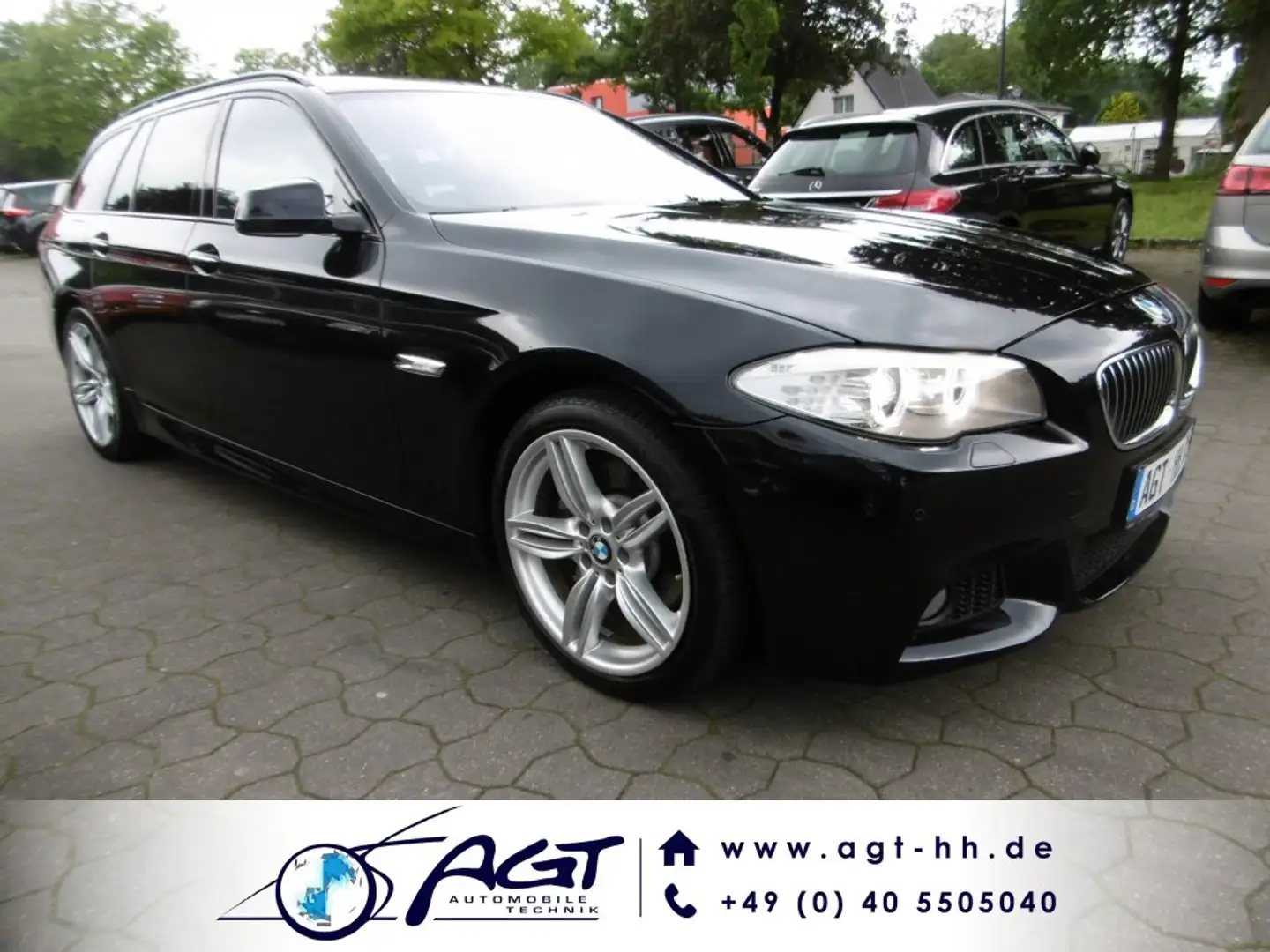 BMW 525 dA Touring X-DriveM-Paket Navi Xen 19 AHK Schwarz - 1