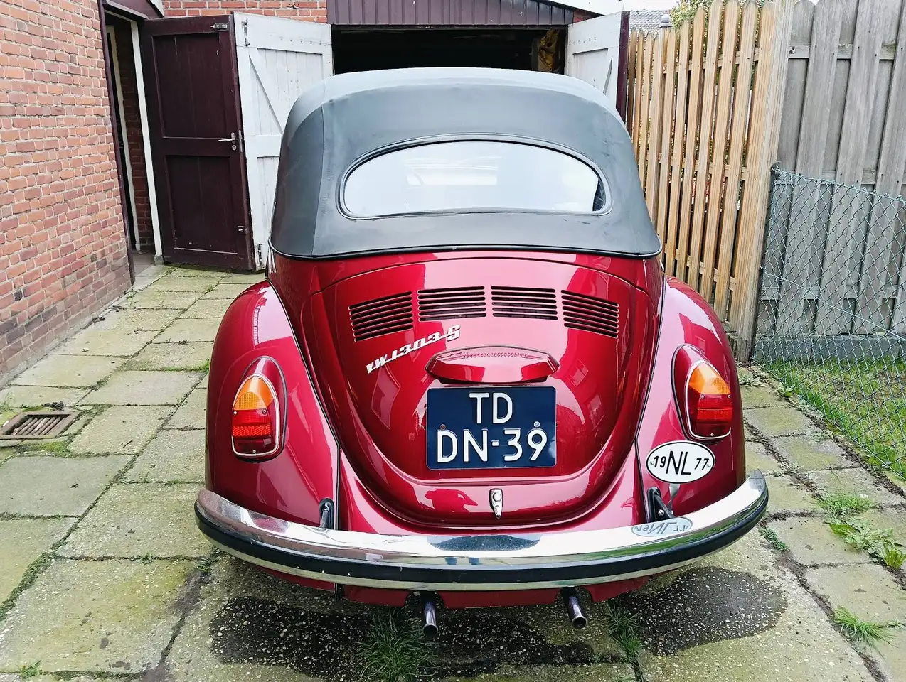 Volkswagen Kever 1303 S Karmann Cabriolet, foto 4