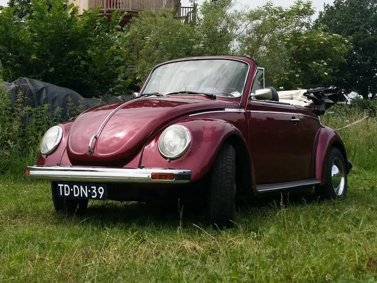 Volkswagen Kever 1303 S Karmann Cabriolet, foto 1