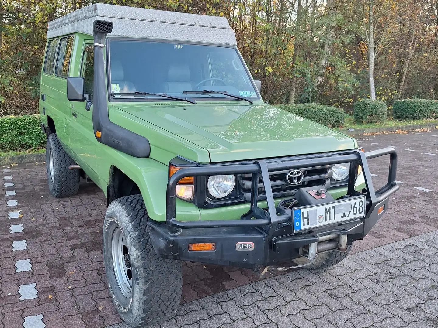 Toyota Land Cruiser HZJ 78 Groen - 1