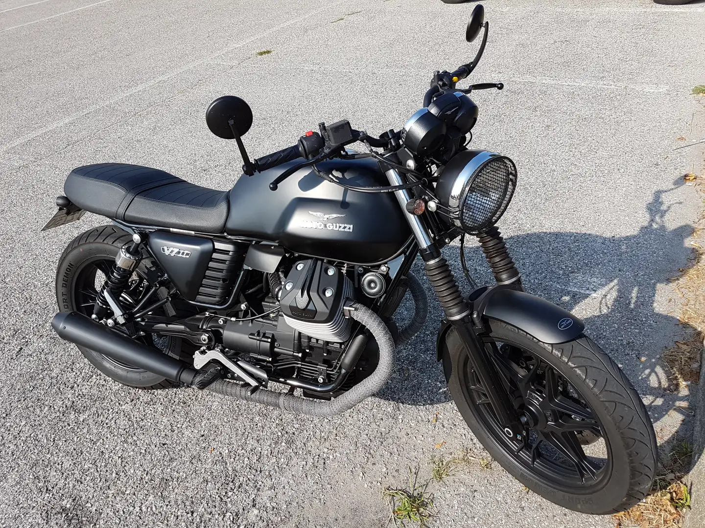 Moto Guzzi V 7 V7 II Stone Nero - 2