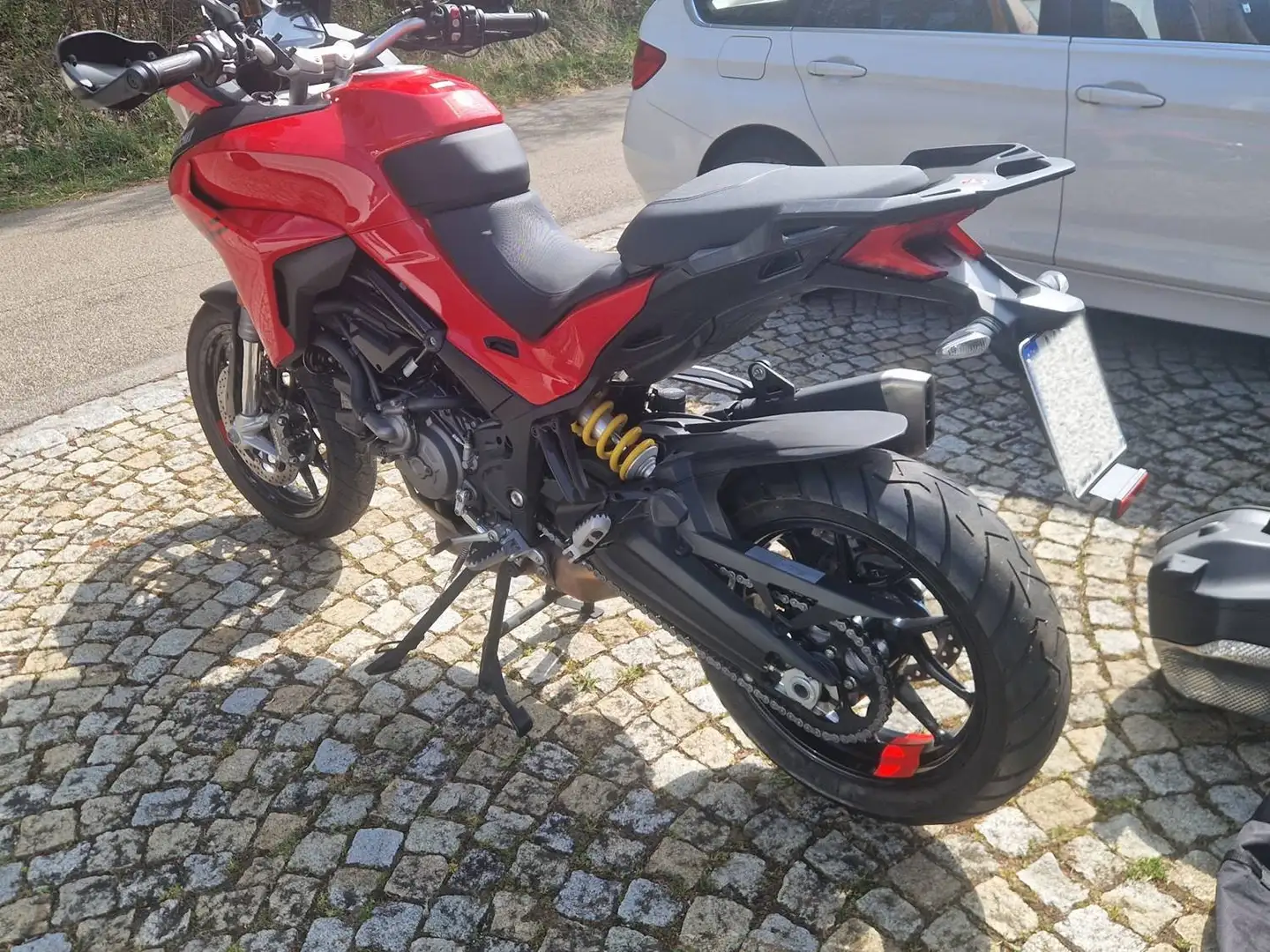 Ducati Multistrada 950 V2S Touring Roşu - 2