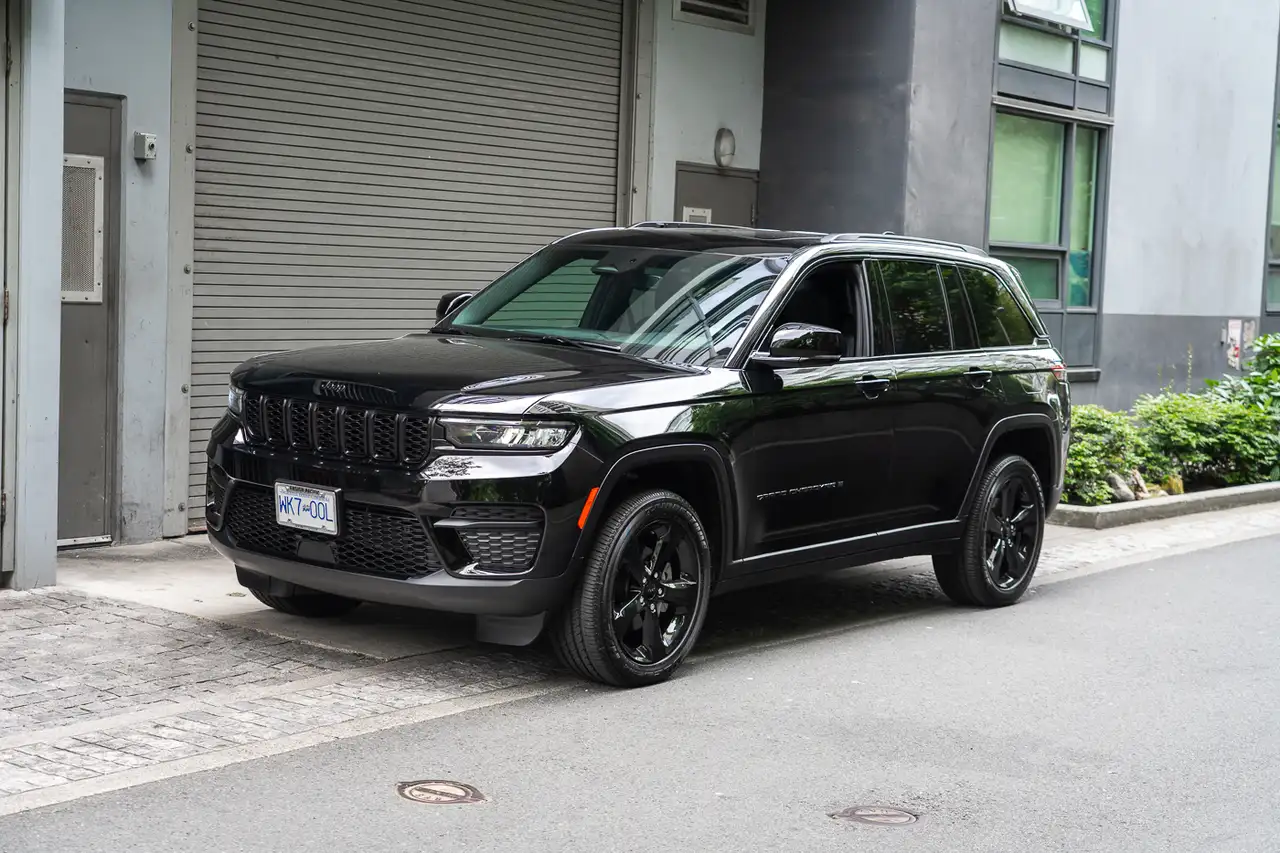 Jeep Grand Cherokee снимка Jeep Grand Cherokee