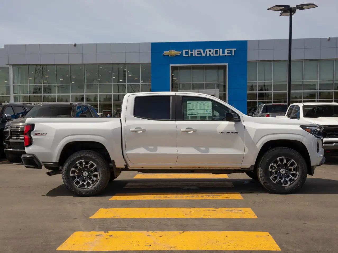 Chevrolet Colorado снимка Chevrolet Colorado