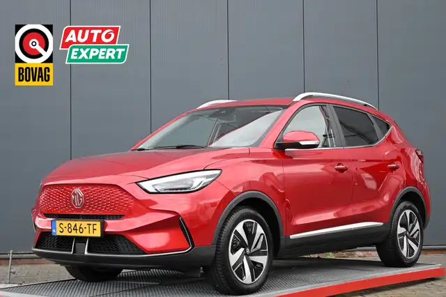 MG ZS MG EV EV Long Range Luxury 70 kWh trekhaak soh94%