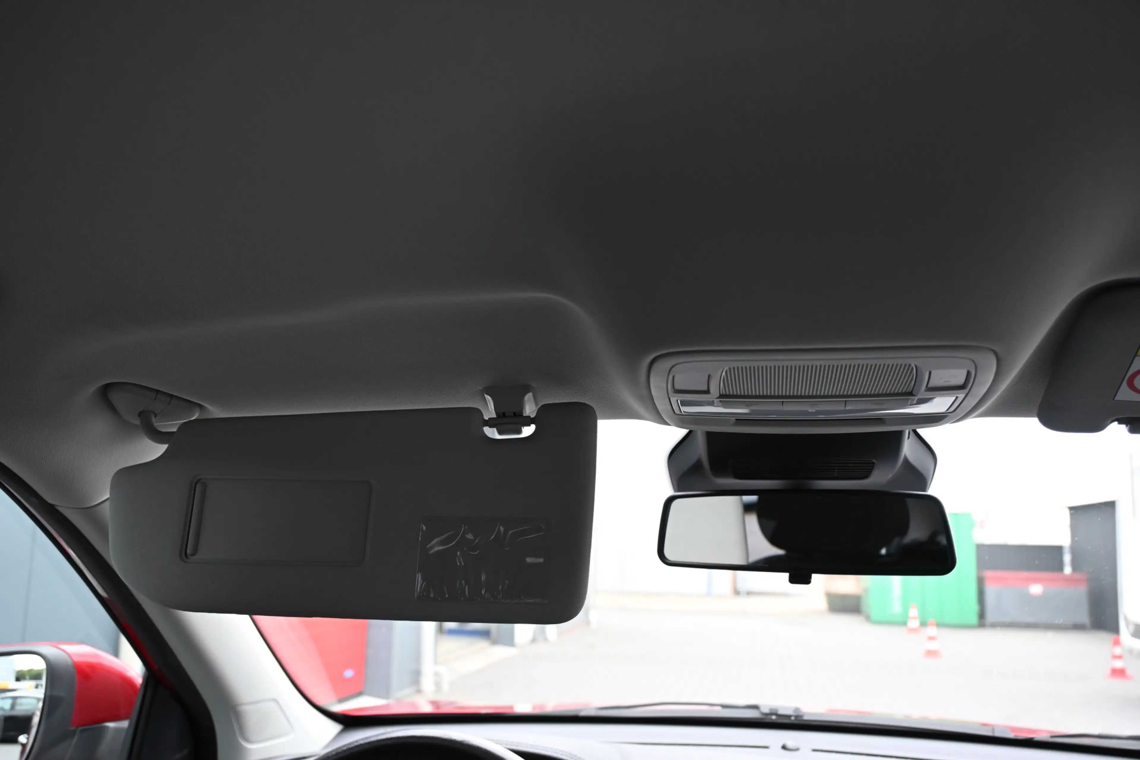 MG ZS MG EV EV Long Range Luxury 70 kWh trekhaak soh94% — photo 29