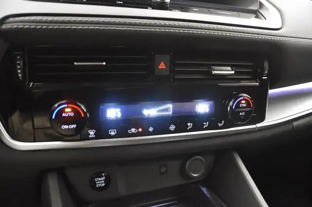 Nissan Qashqai view 11