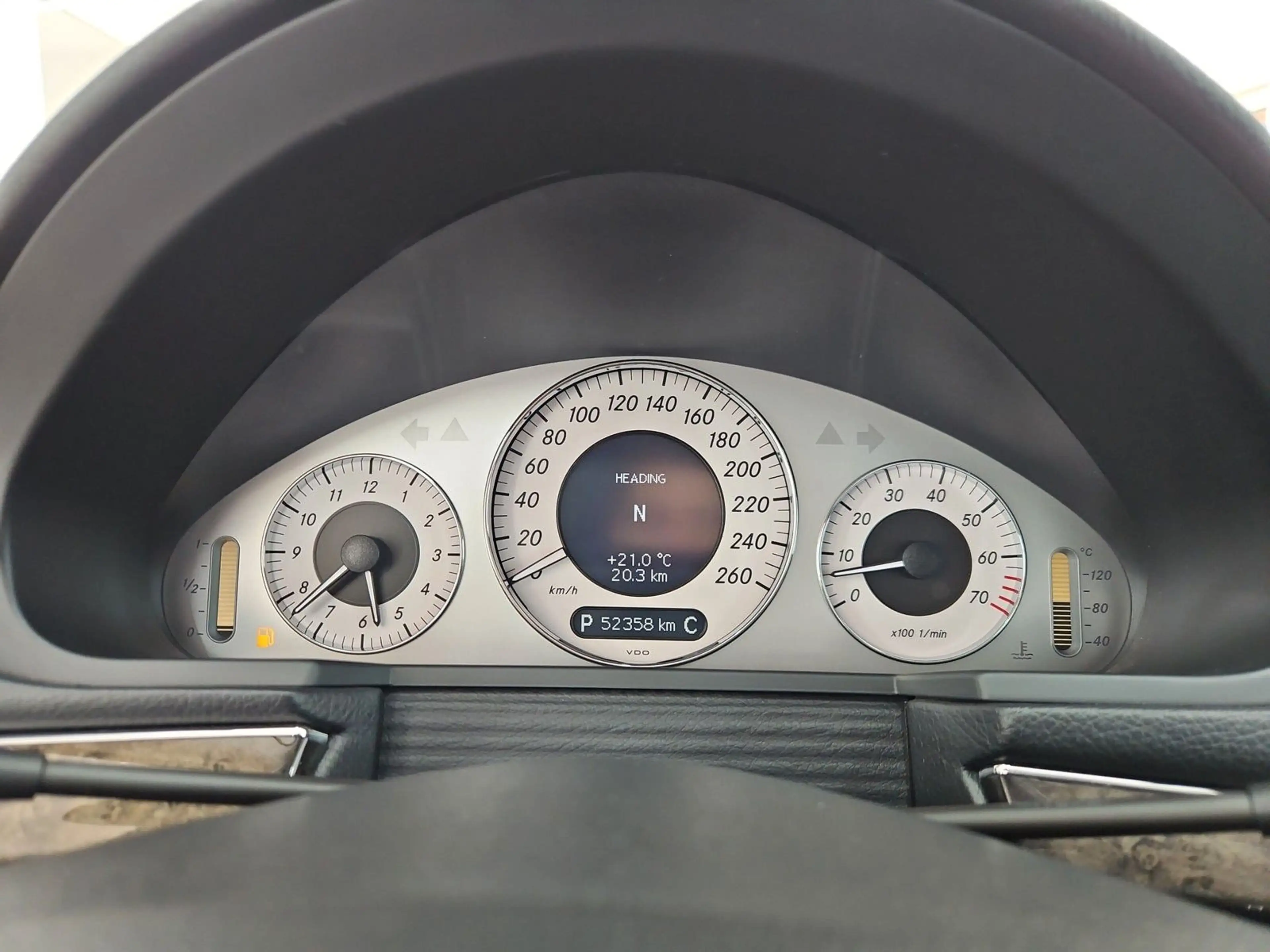 Mercedes-Benz E 350 E350 4Matic *PDC*XEN*MEM*SHZ*ROLLO*TEMP*53TKM* — photo 12