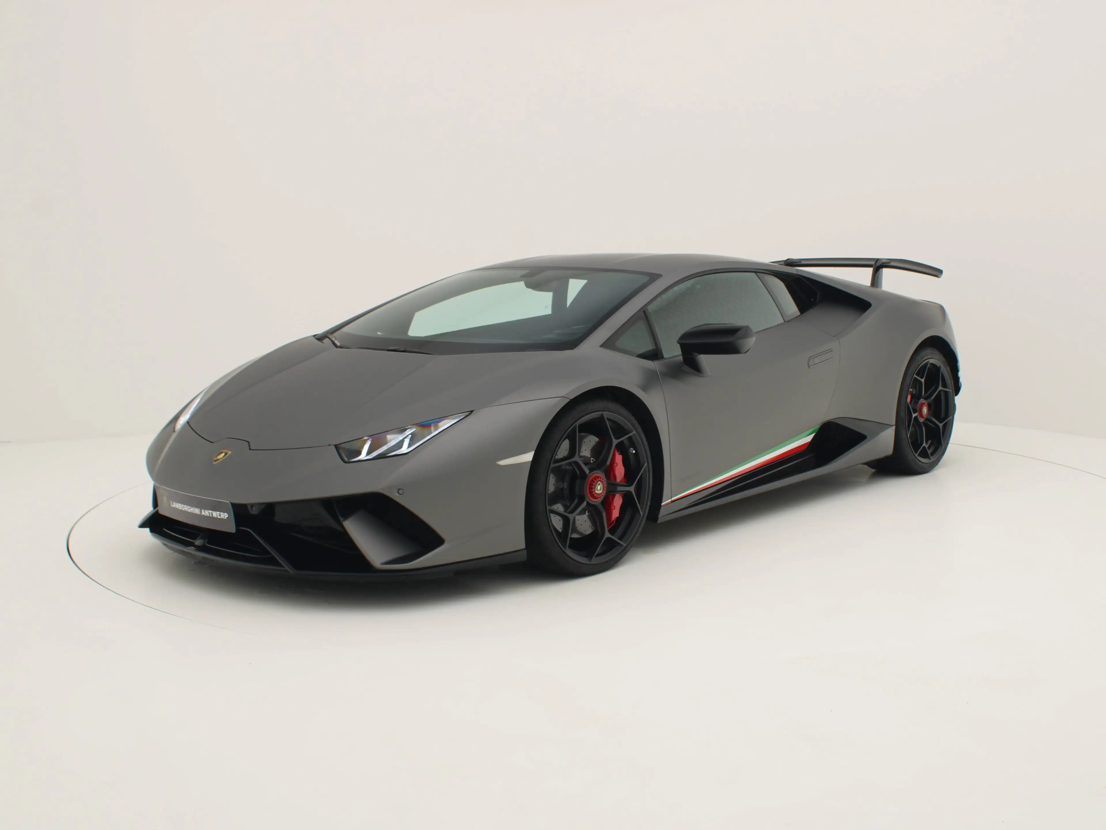 Lamborghini Huracán Selezione - Huracan Performante - LP640-4 - Grigio Titans — photo 6