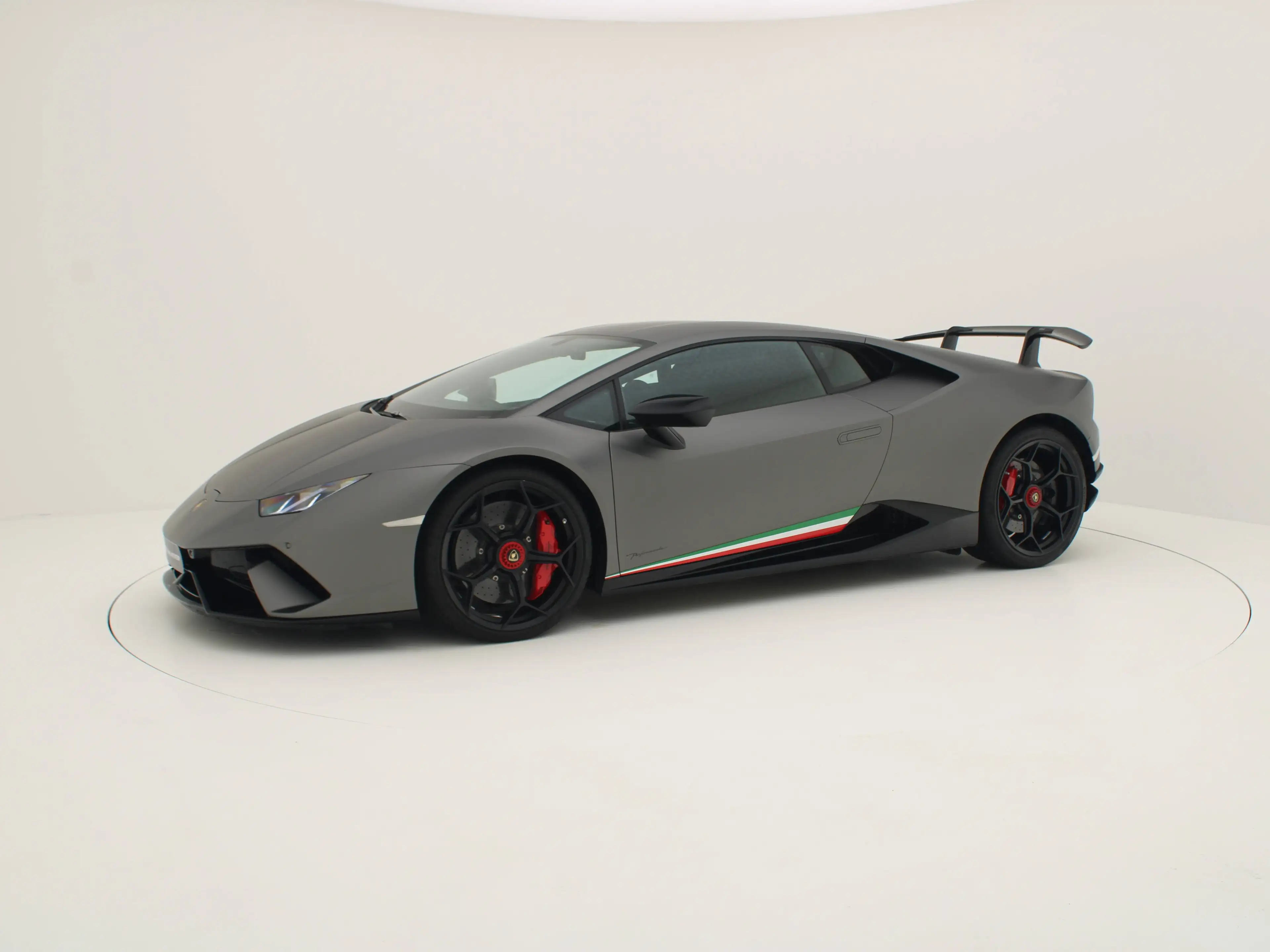 Lamborghini Huracán Selezione - Huracan Performante - LP640-4 - Grigio Titans — photo 7