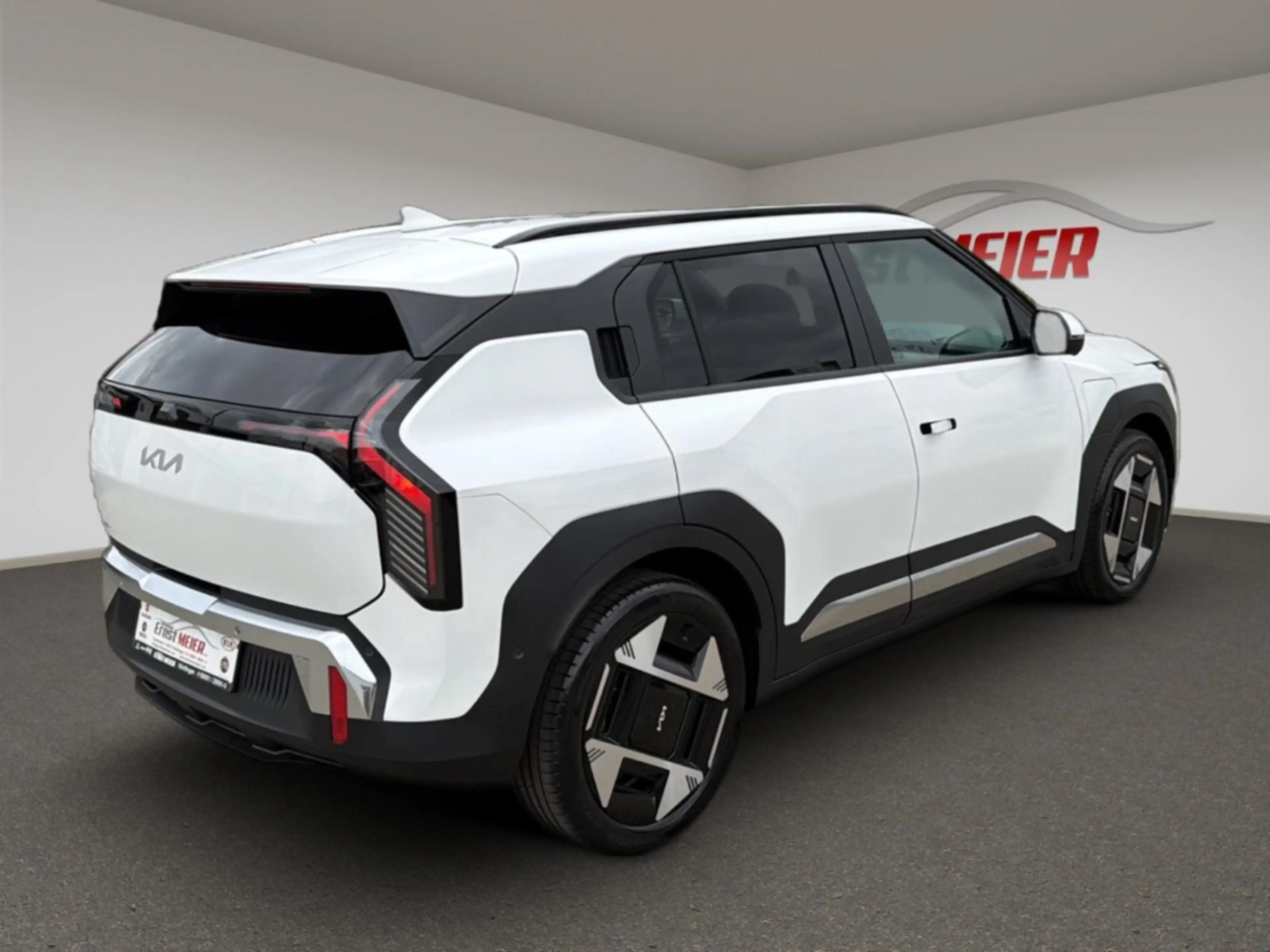 Kia EV3 Earth 58.3 WIC BUS UPG DWP 19Z SD — photo 5