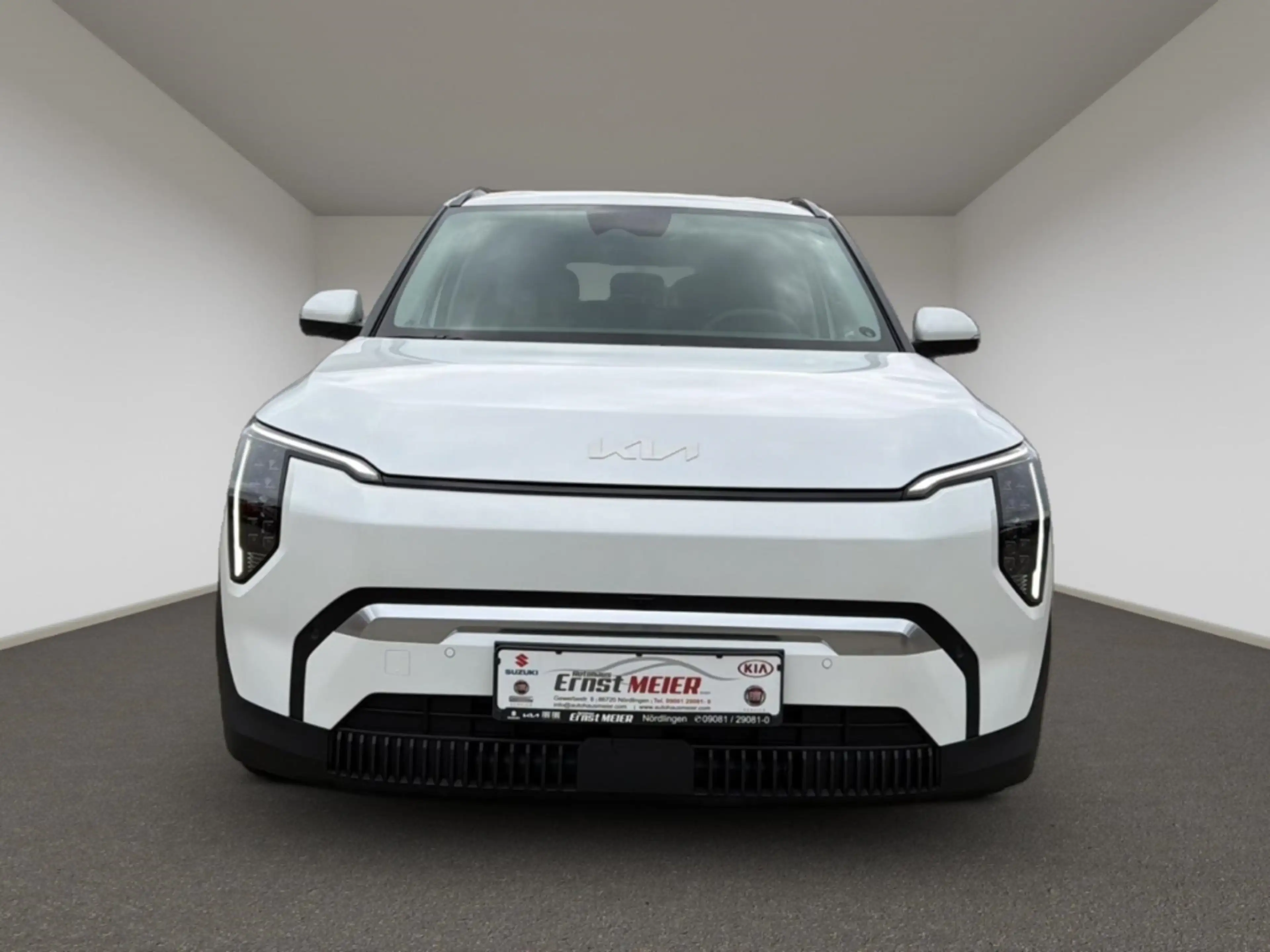 Kia EV3 Earth 58.3 WIC BUS UPG DWP 19Z SD — photo 8