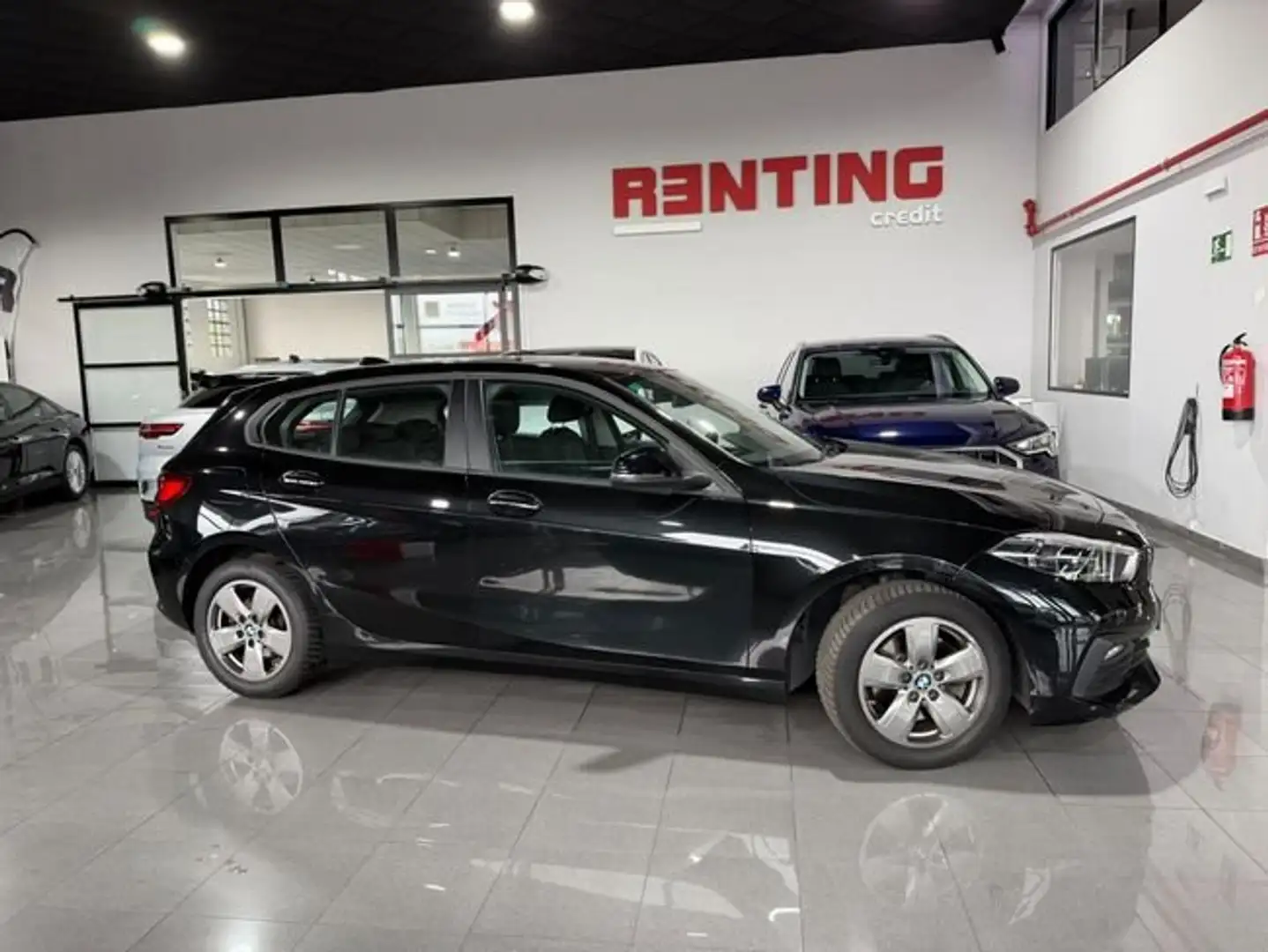 BMW 116 116d Corporate Auto. Negro - 2