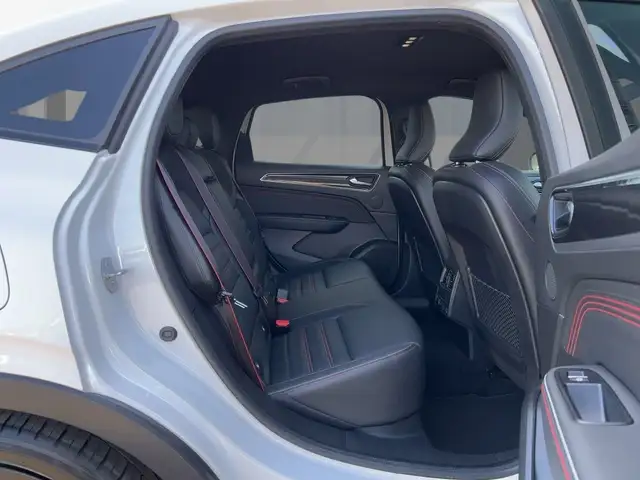 Renault Arkana view 9