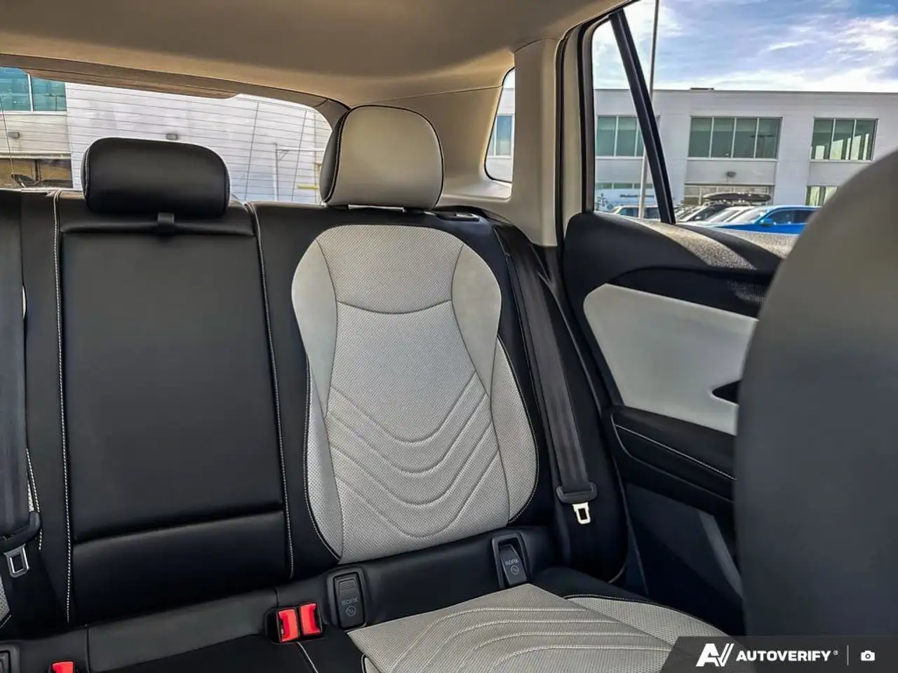 Volkswagen Tiguan снимка Volkswagen Tiguan