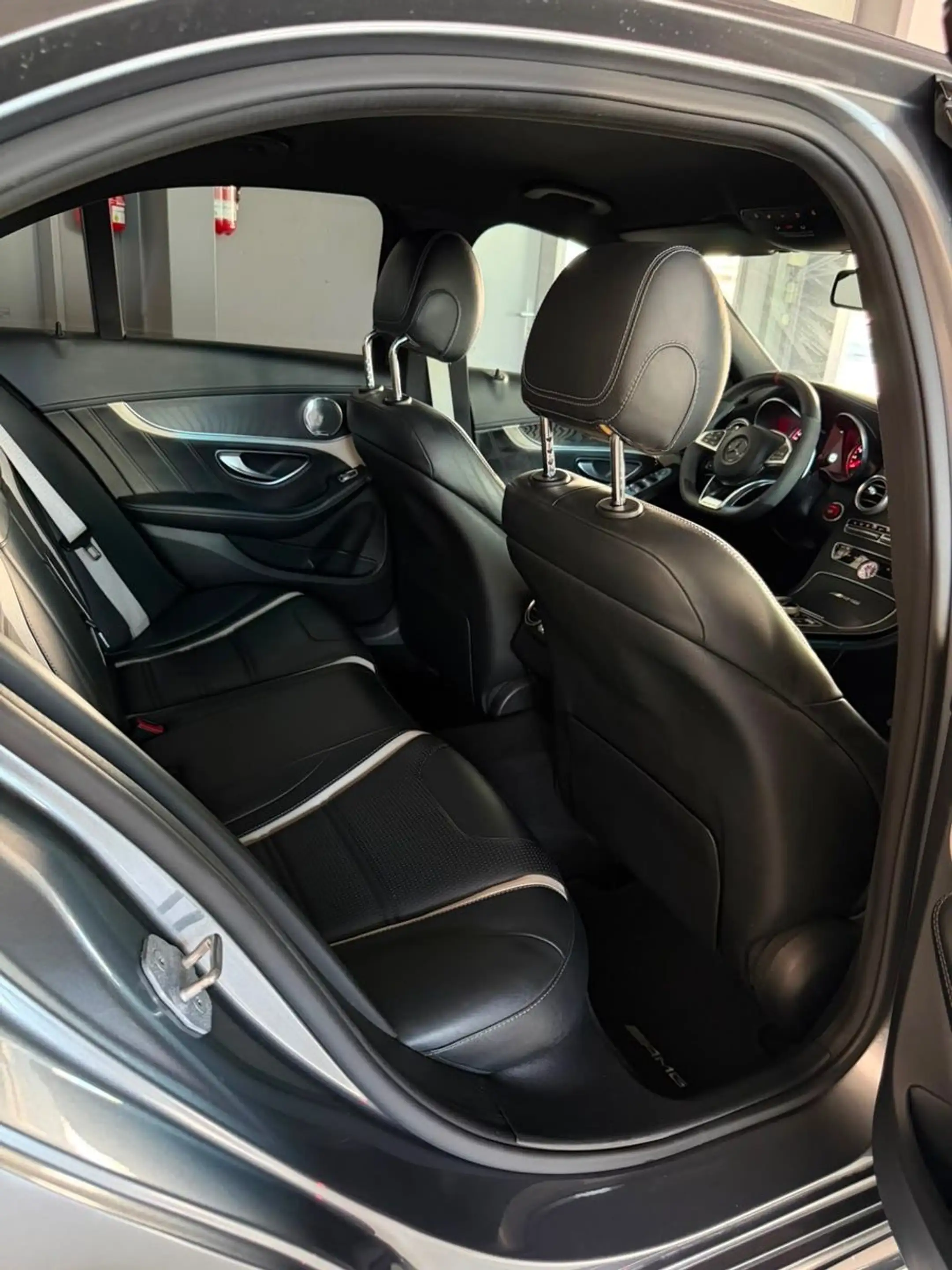 Mercedes-Benz C 63 AMG C 63 S AMG Lim. +Memory/Burmester/360°/Keyless — photo 11