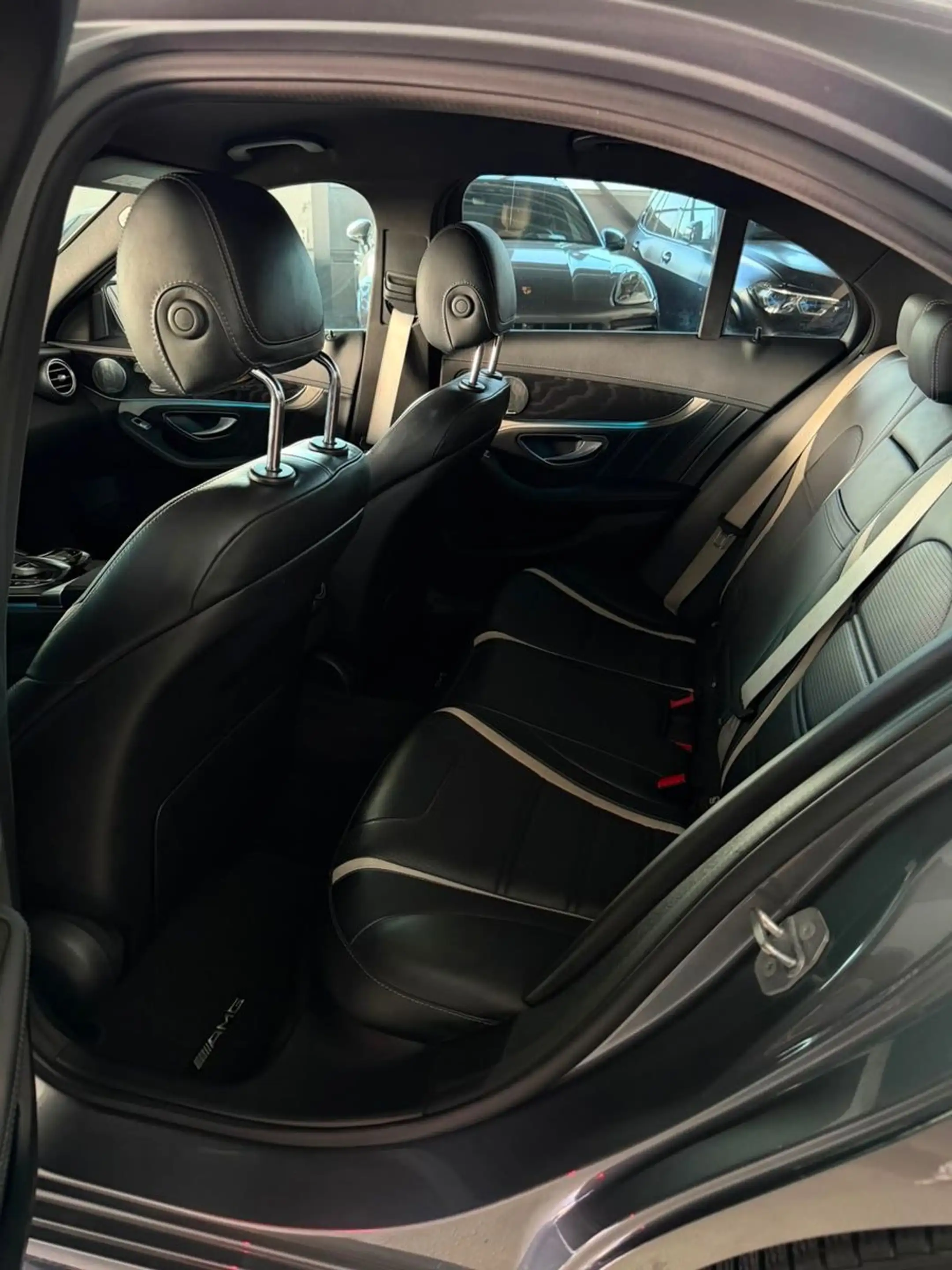 Mercedes-Benz C 63 AMG C 63 S AMG Lim. +Memory/Burmester/360°/Keyless — photo 10