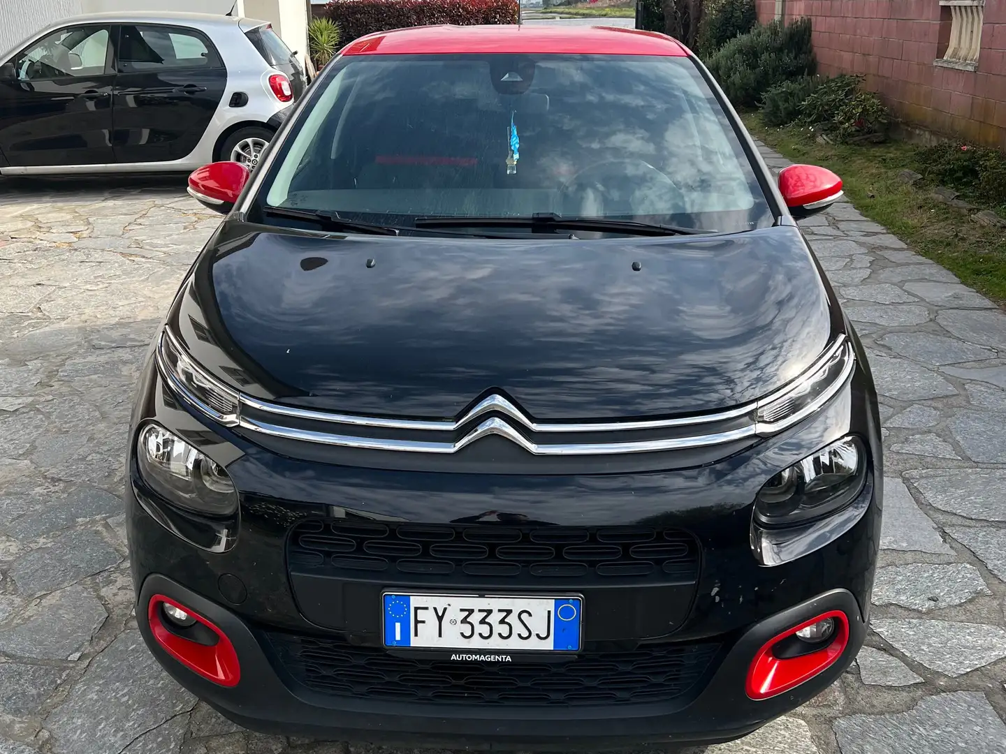 Citroen C3 C3 III 20171.2 puretech Shine s Nero - 1