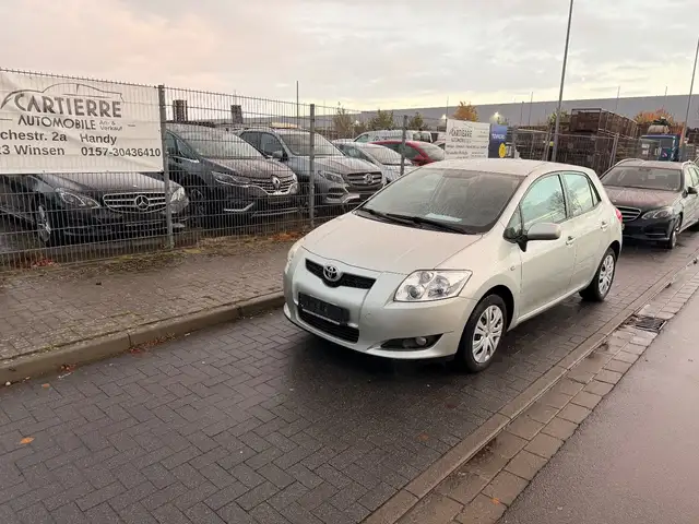 Toyota Auris 1.6-l-Dual-VVT-i Sol*2.Hand*Klimaautomatik