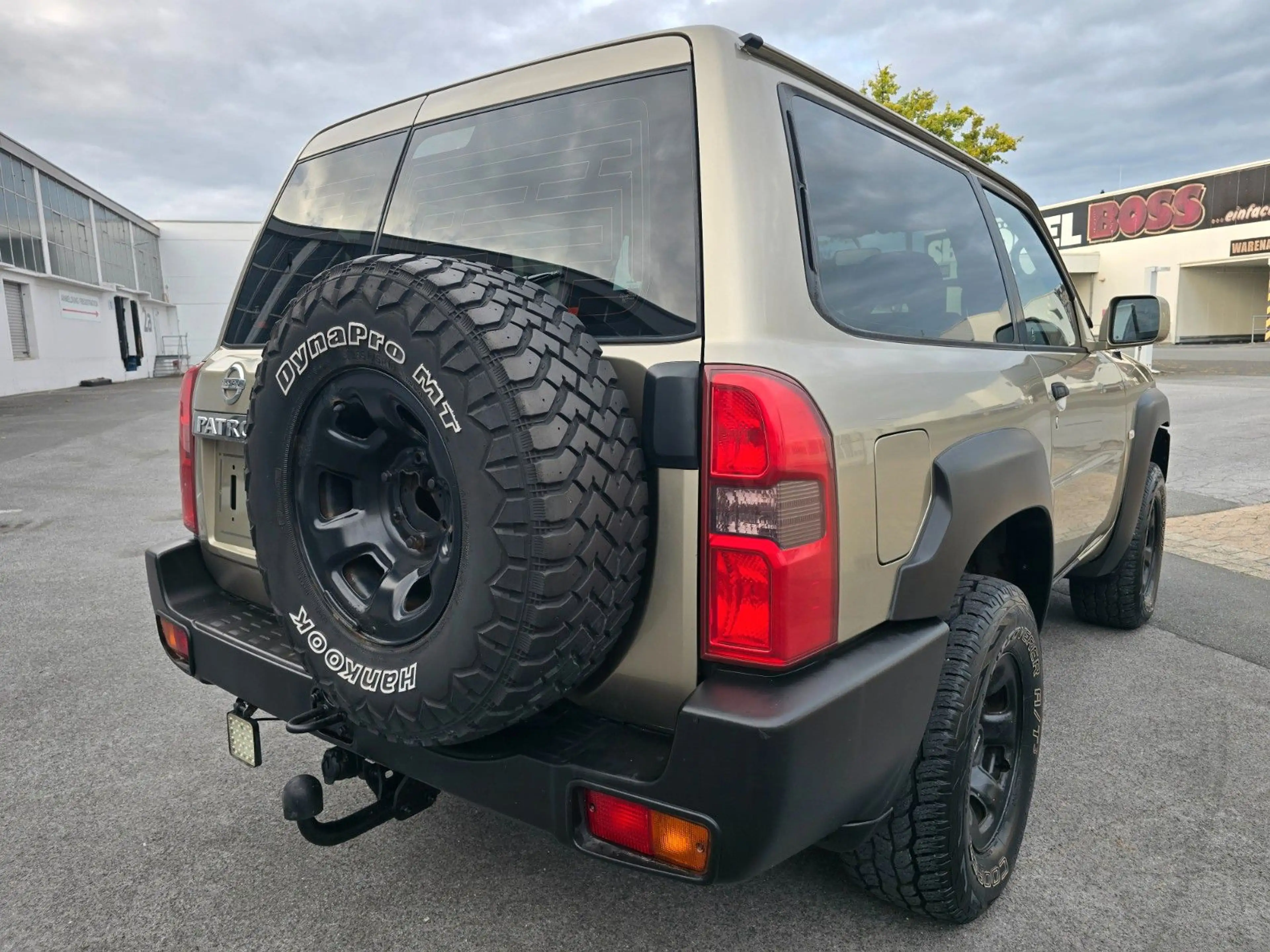 Nissan Patrol 3.0l Di Comfort Diff.Lock 4x4 Klima — photo 3
